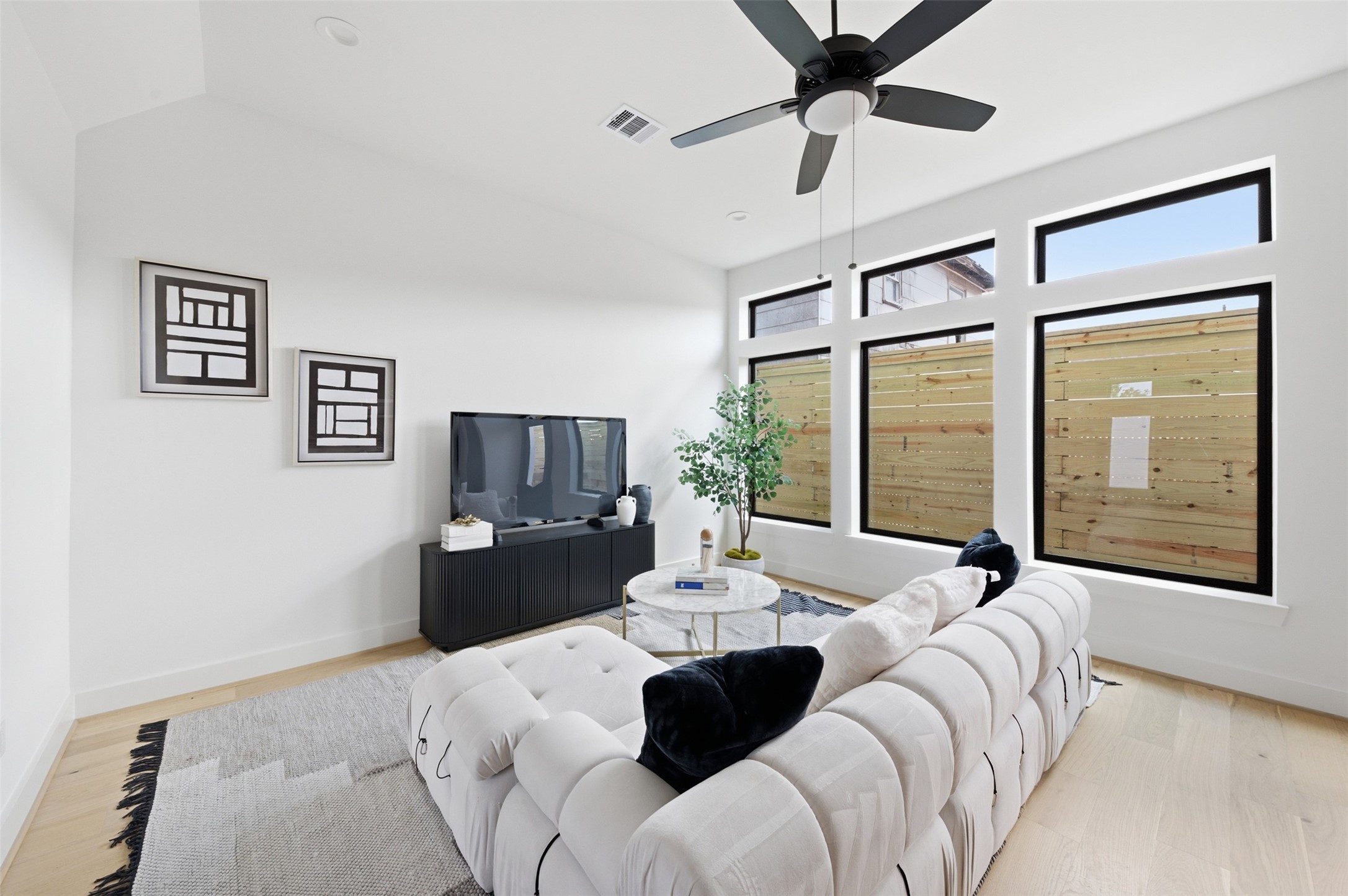 4605 Harrisburg Boulevard, #C, Houston, TX 77011