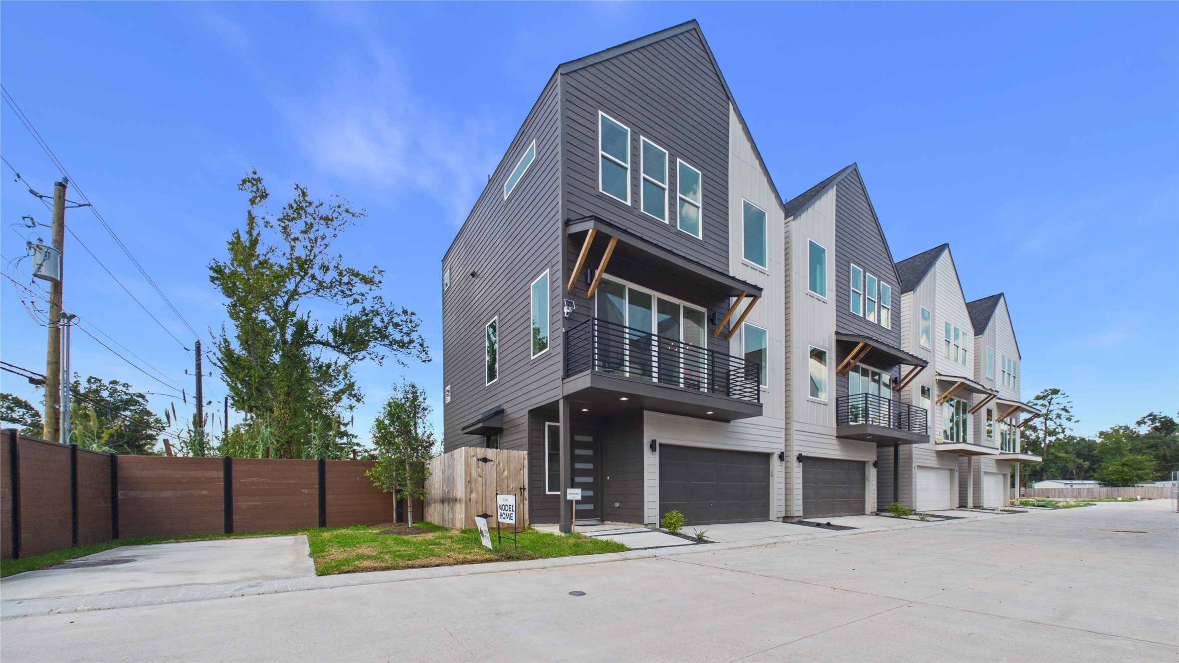 4803 Martin Prairie Lane, Houston, TX 77018