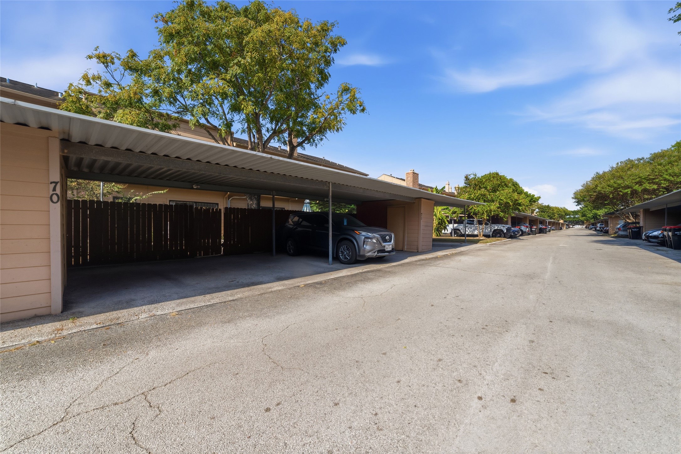 7700 Creekbend Drive, #70, Houston, TX 77071