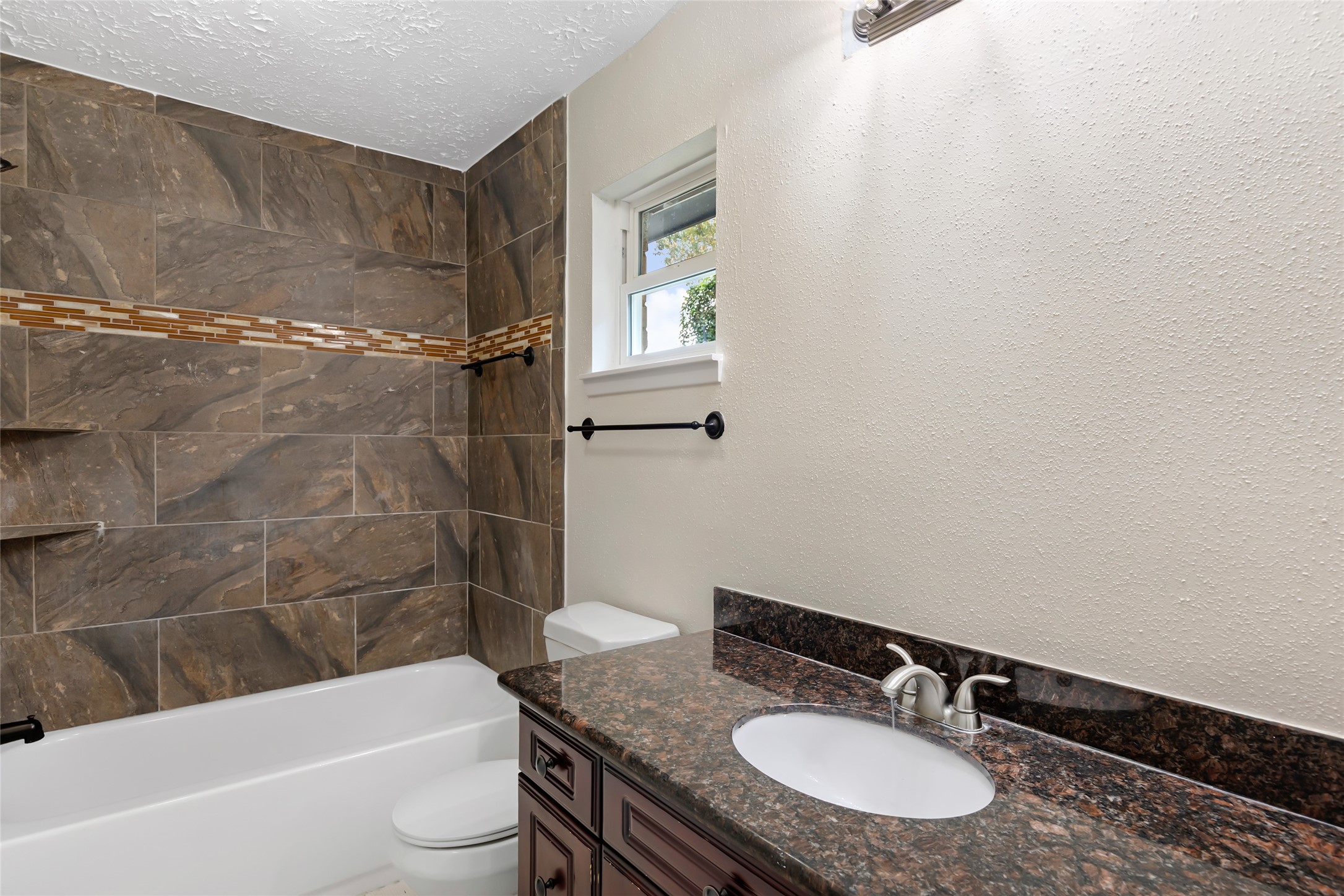 7018 Foxmar Lane, Humble, TX 77338