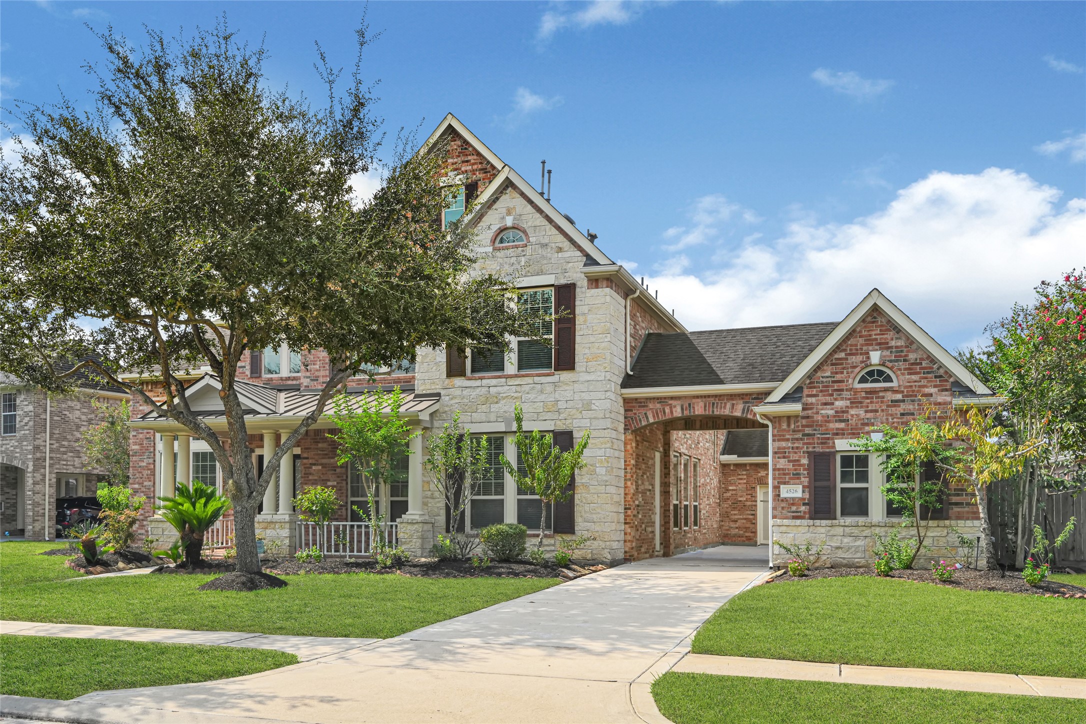 4526 Broken Rock Lane, Sugar Land, TX 77479