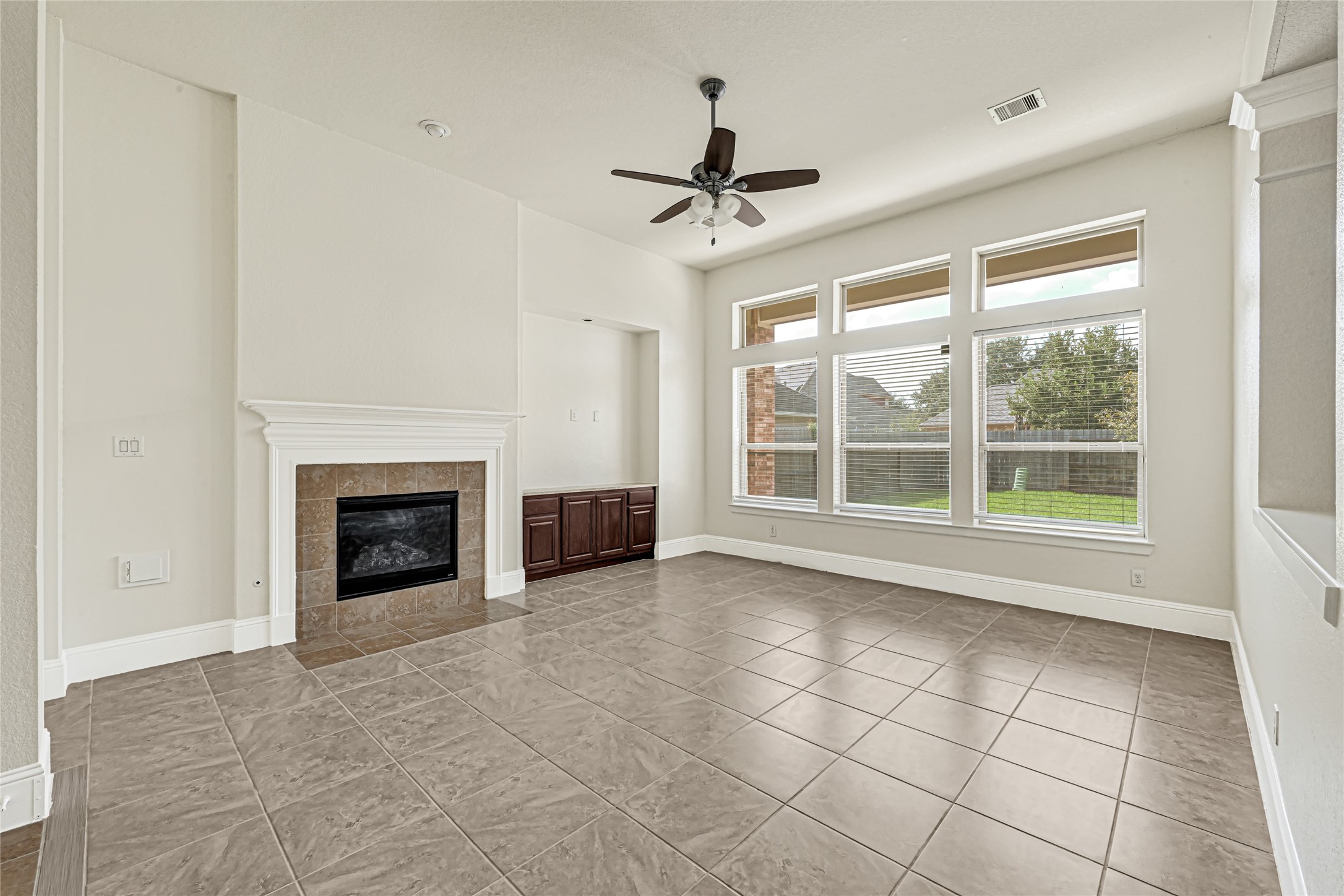 4526 Broken Rock Lane, Sugar Land, TX 77479