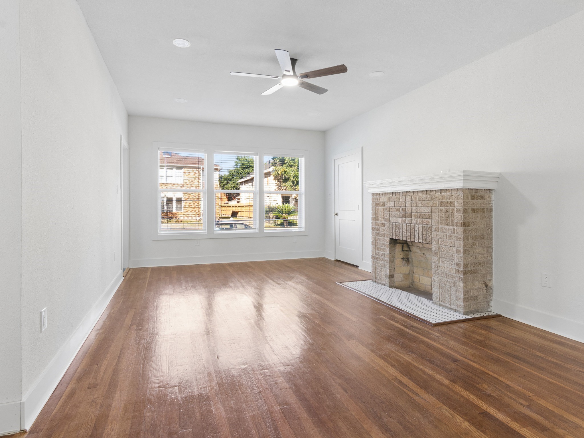 2516 Arbor Street, Houston, TX 77004 2516 Arbor Street, Houston, TX 77004