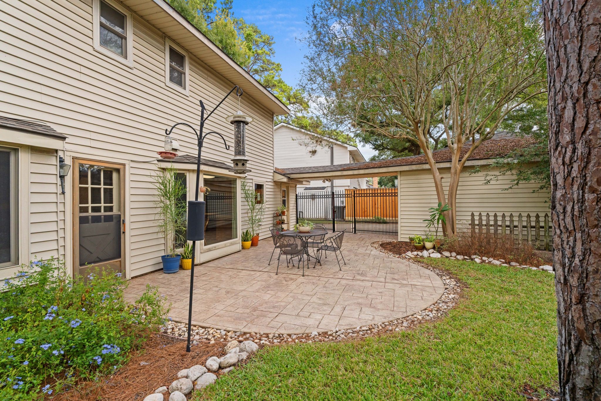 14535 Carolcrest Drive, Houston, TX 77079