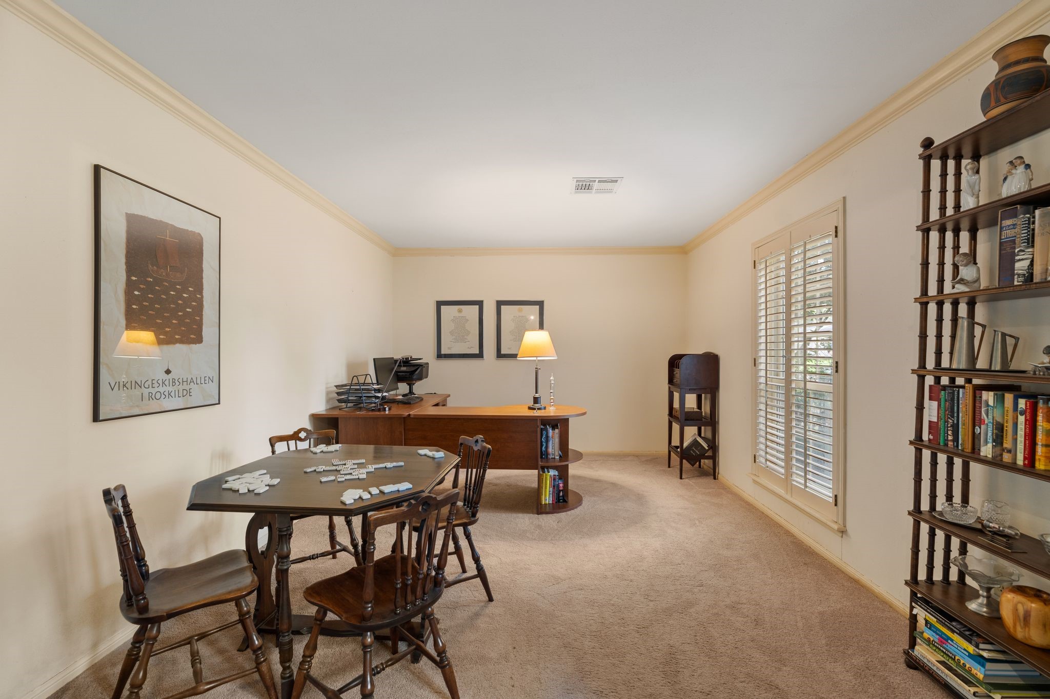 The front formal sitting area could also be an ideal study or playroom. The front formal sitting area could also be an ideal study or playroom.