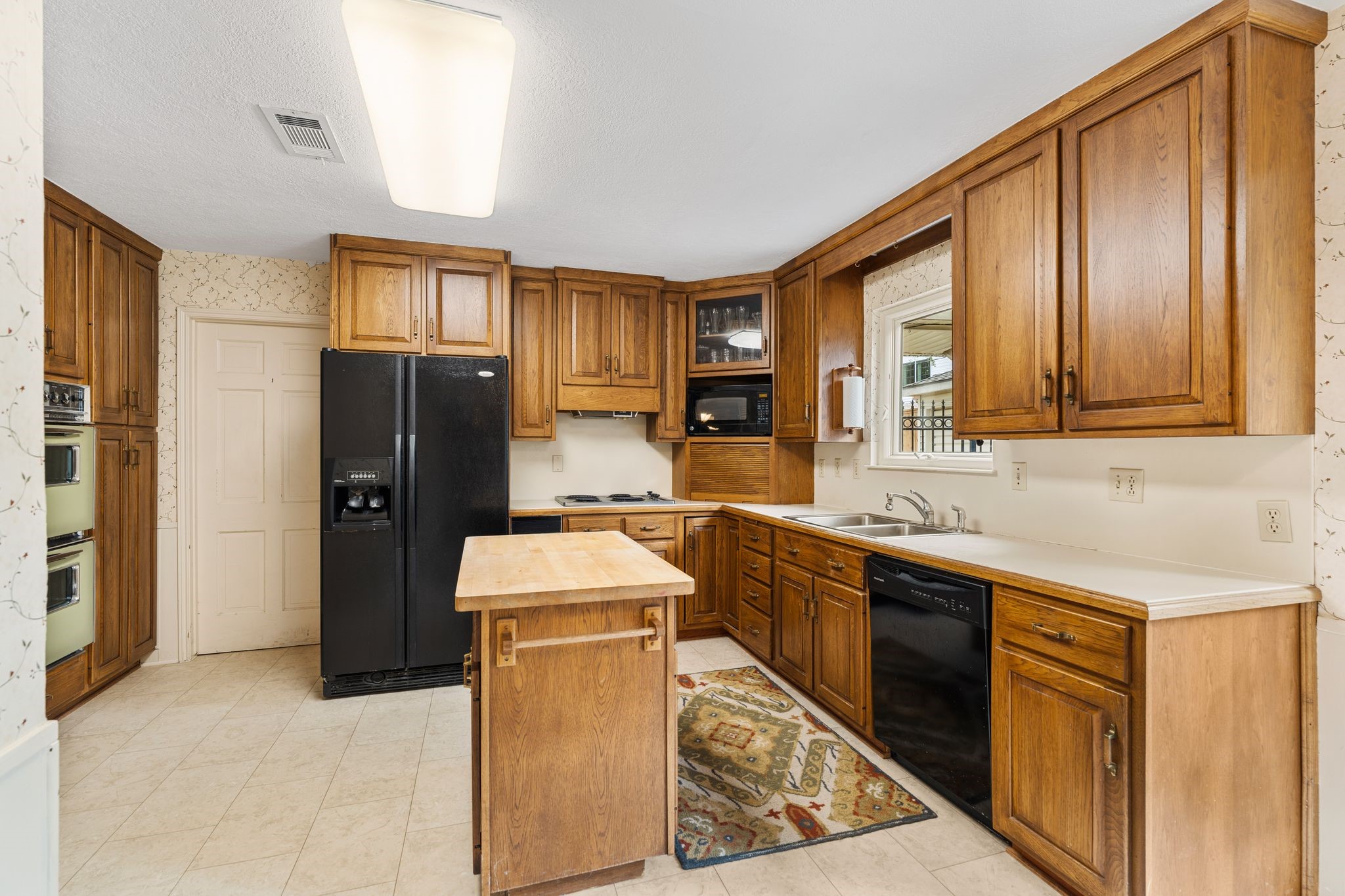 14535 Carolcrest Drive, Houston, TX 77079