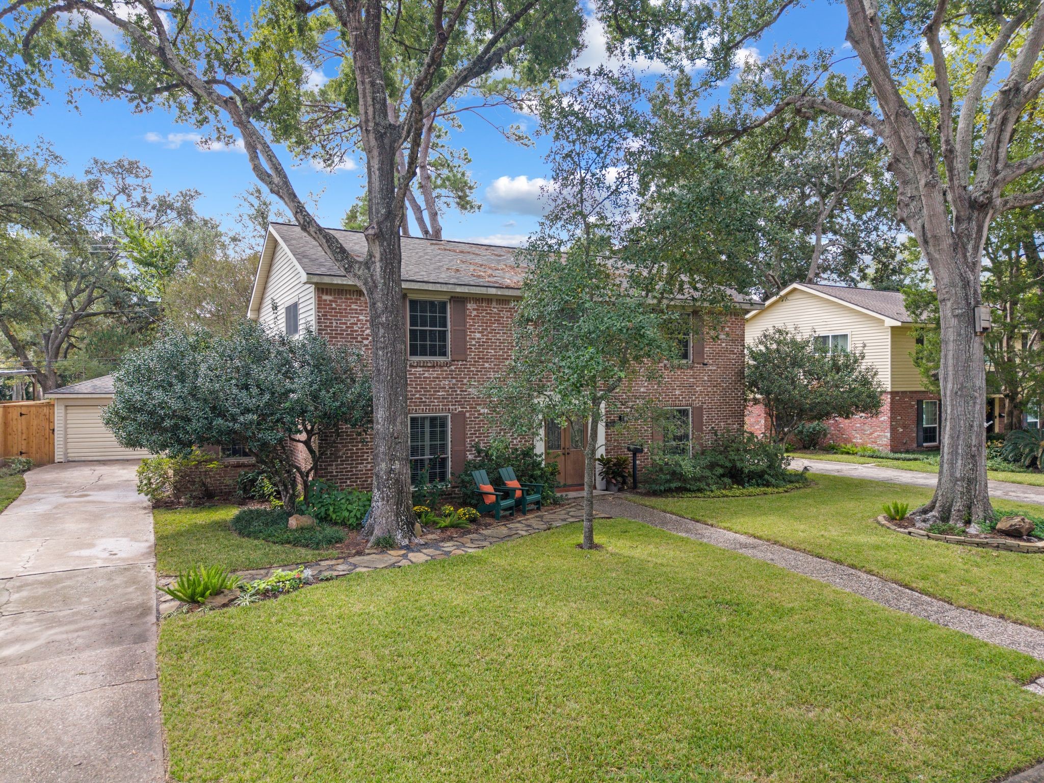 14535 Carolcrest Drive, Houston, TX 77079 14535 Carolcrest Drive, Houston, TX 77079