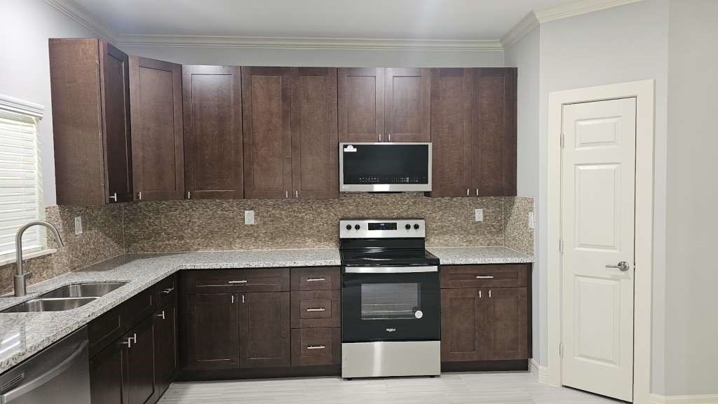 5802 Twisted Pine Court, #E, Houston, TX 77039
