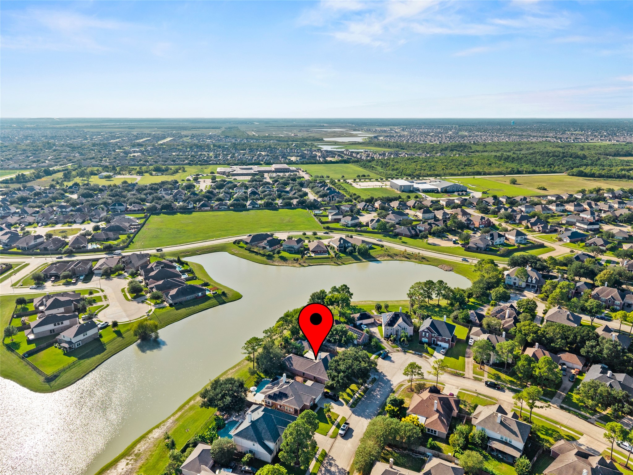 2876 Morning Pond Lane, Dickinson, TX 77539