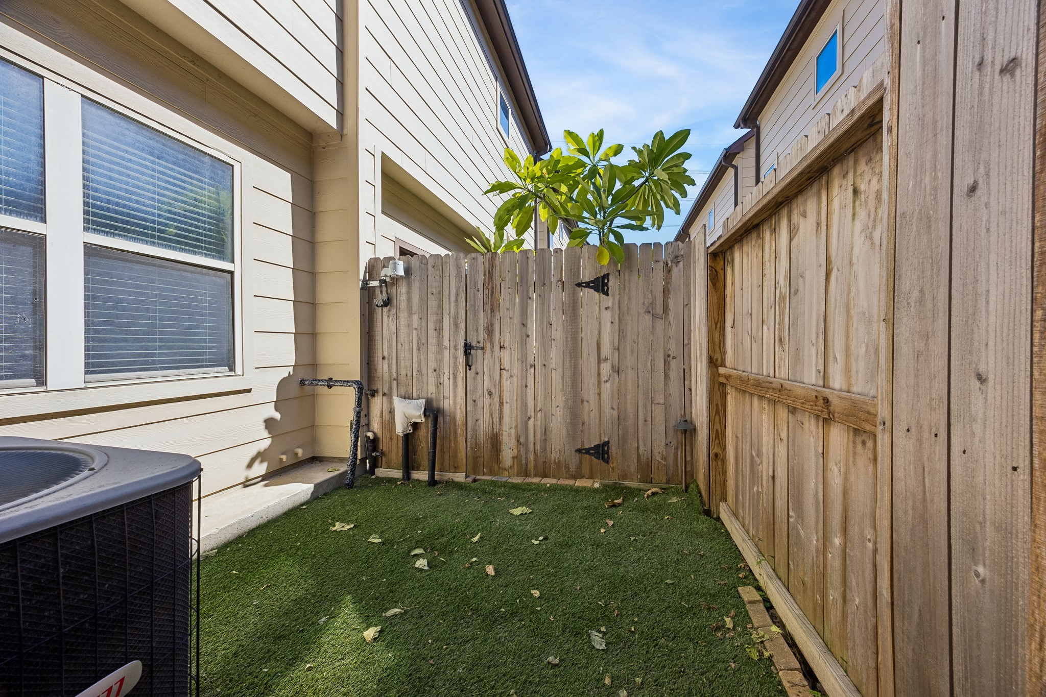 1222 Sampson Street, Houston, TX 77003