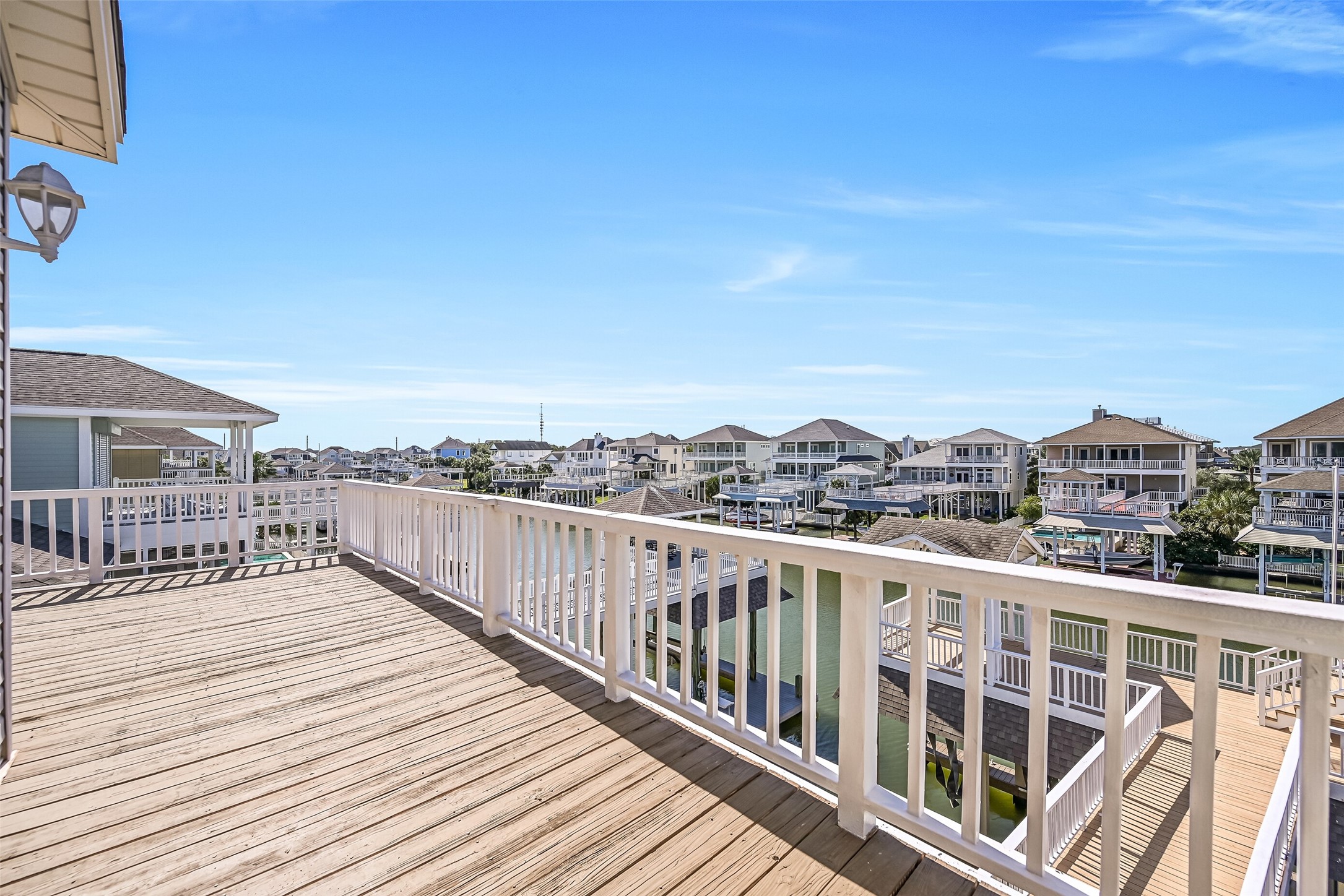 3310 Eckert Drive, Galveston, TX 77554