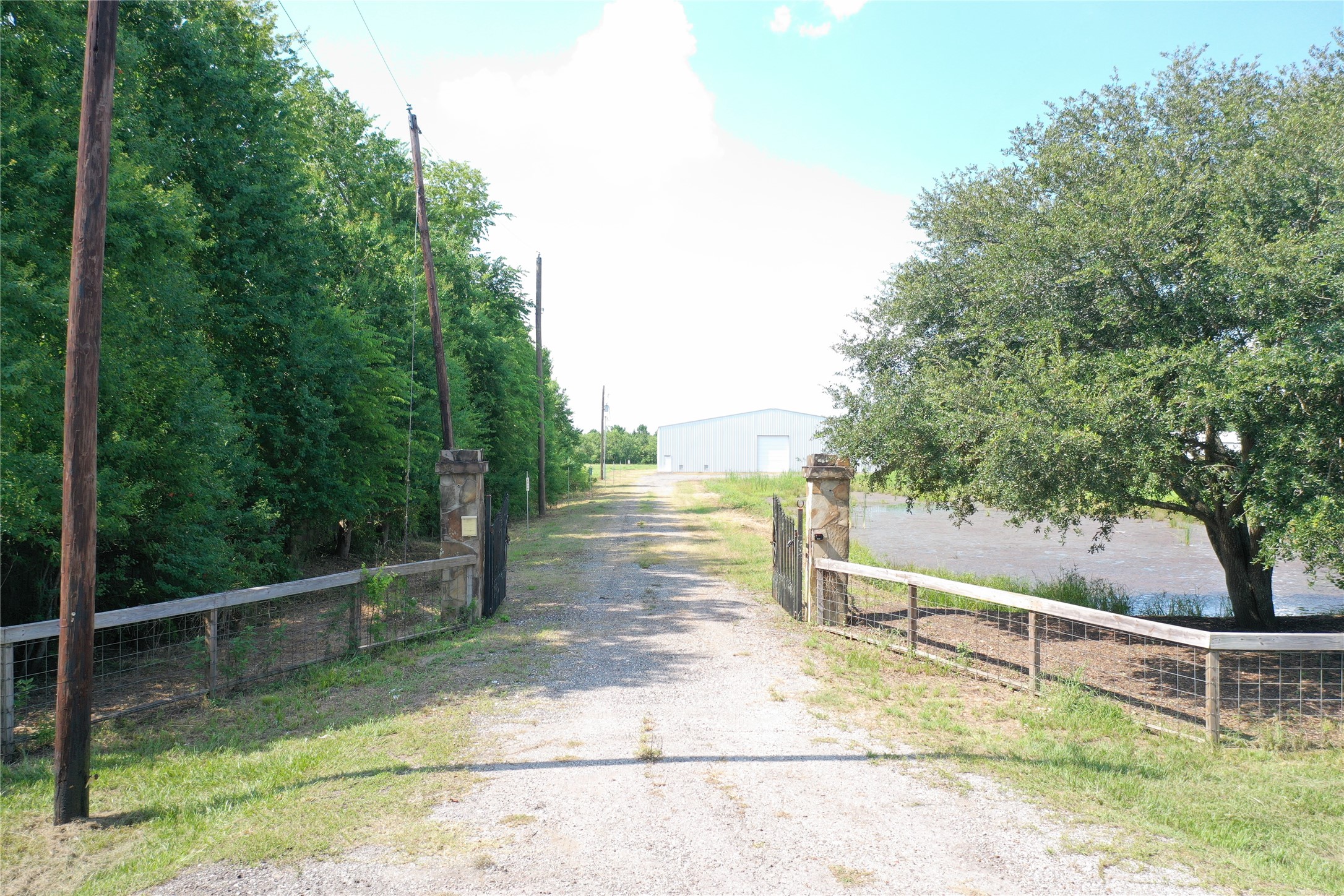 5145 Old Atascocita Road, Dayton, TX 77535
