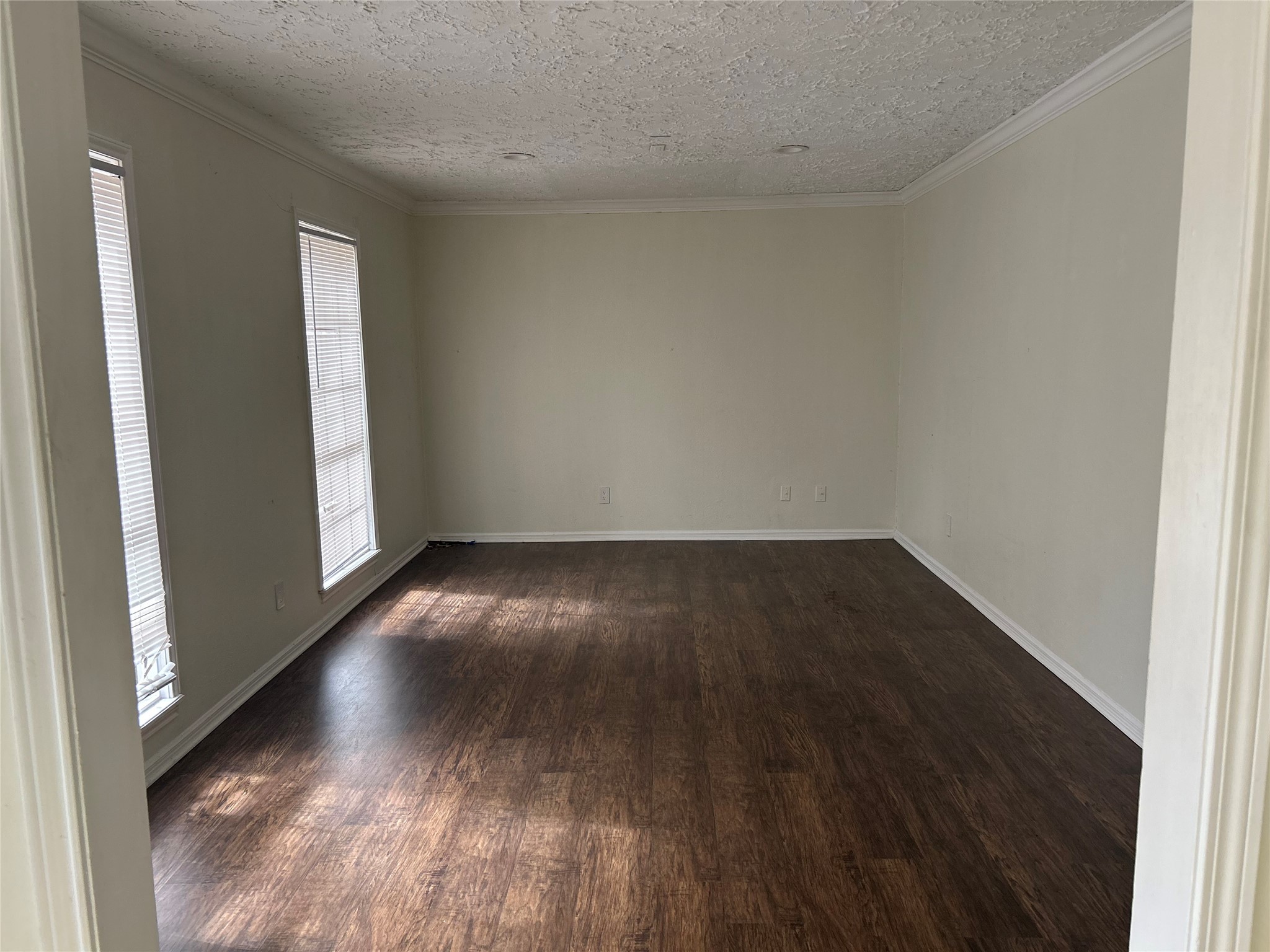 802 Marne Lane, Houston, TX 77090