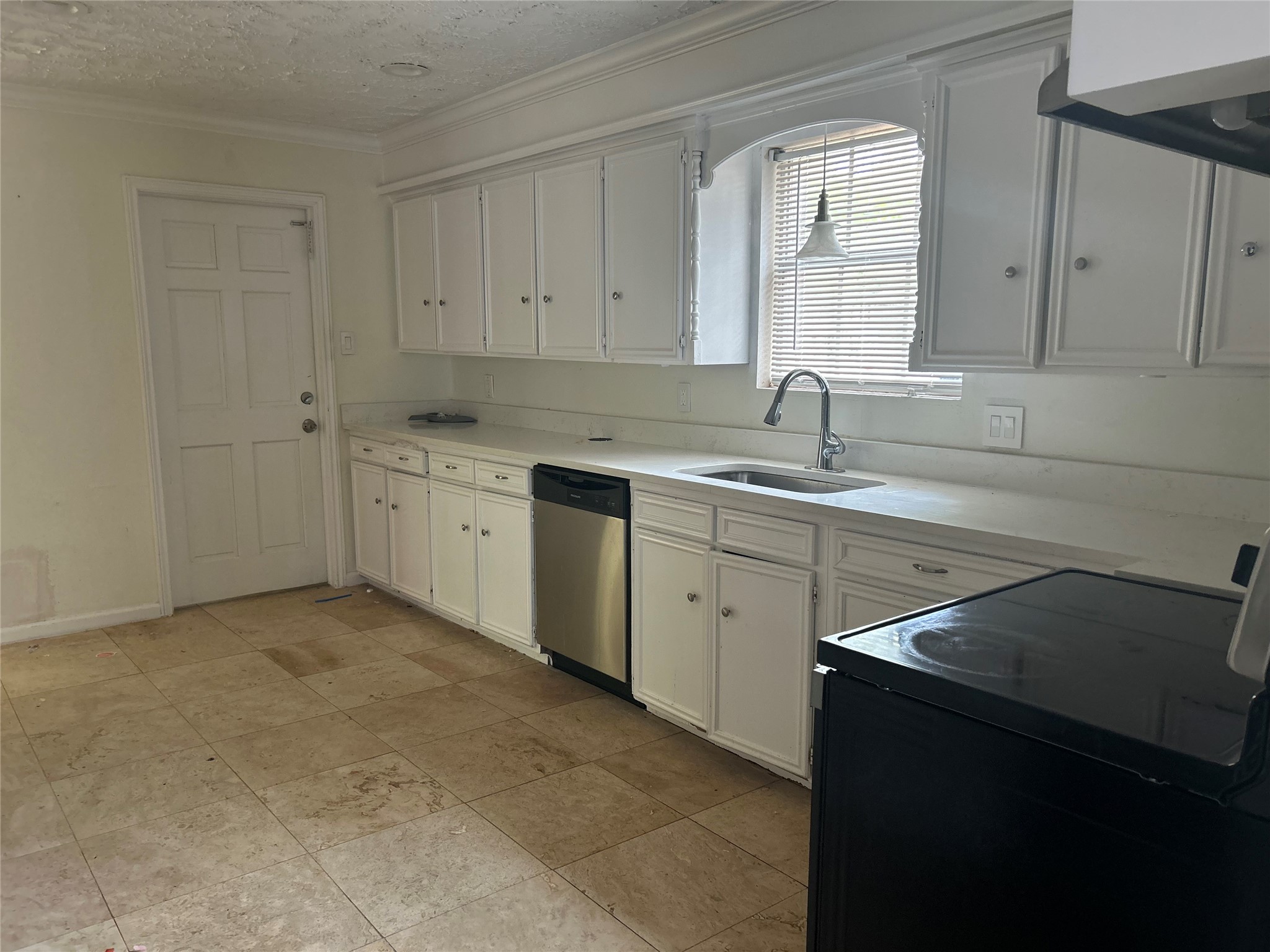 802 Marne Lane, Houston, TX 77090