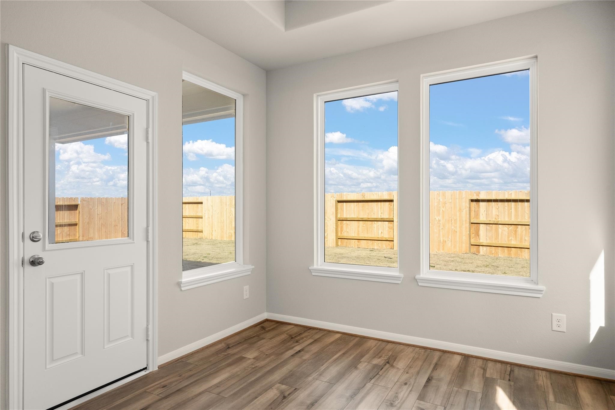 32306 Elmwood Manor, Waller, TX 77484