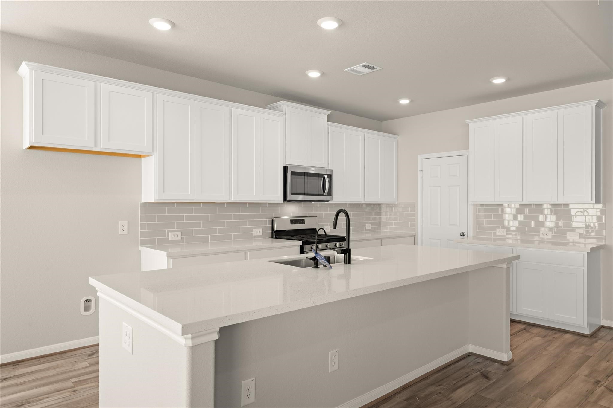 32306 Elmwood Manor, Waller, TX 77484