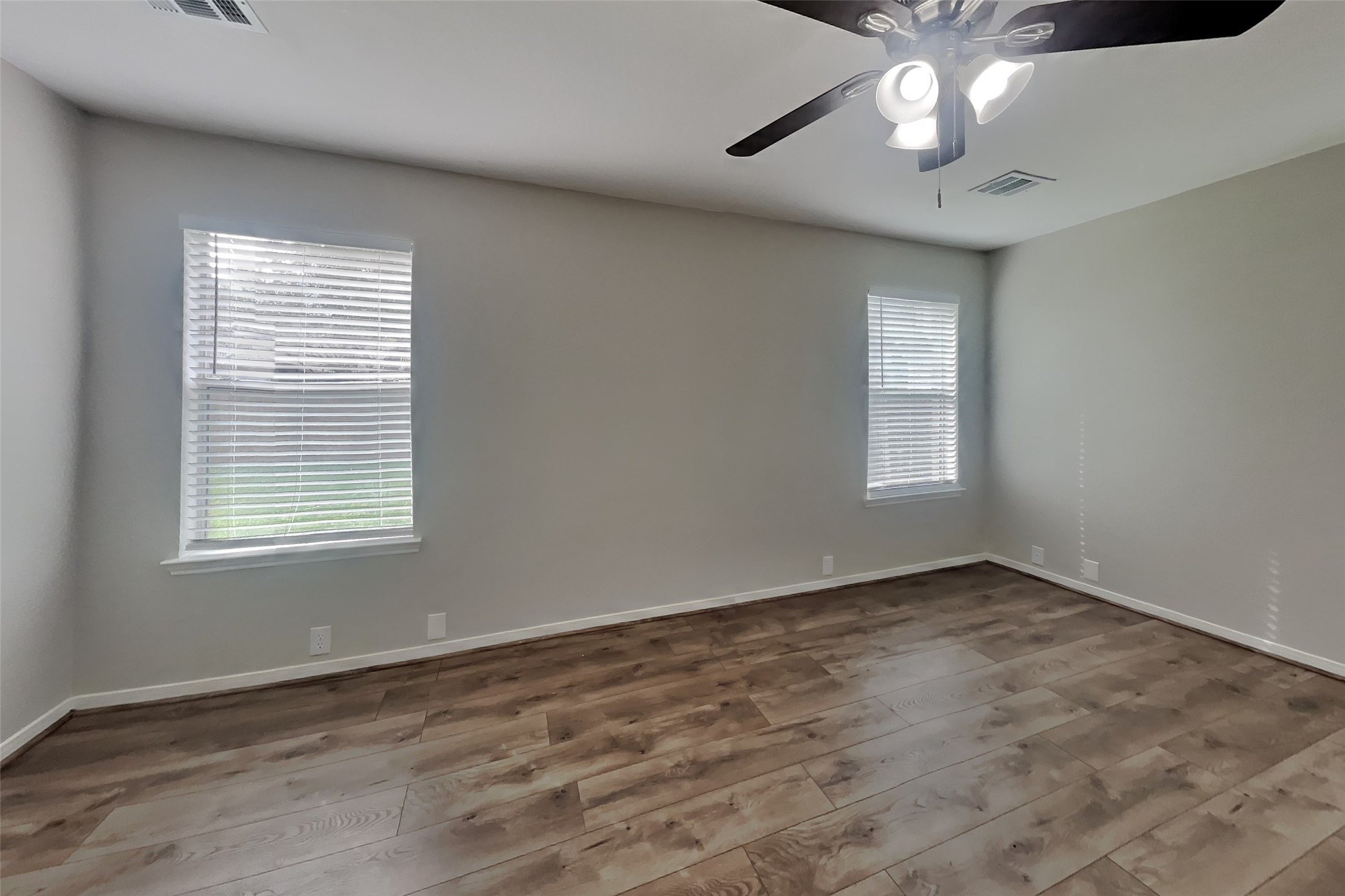 17307 S Summit Canyon Drive, Houston, TX 77095