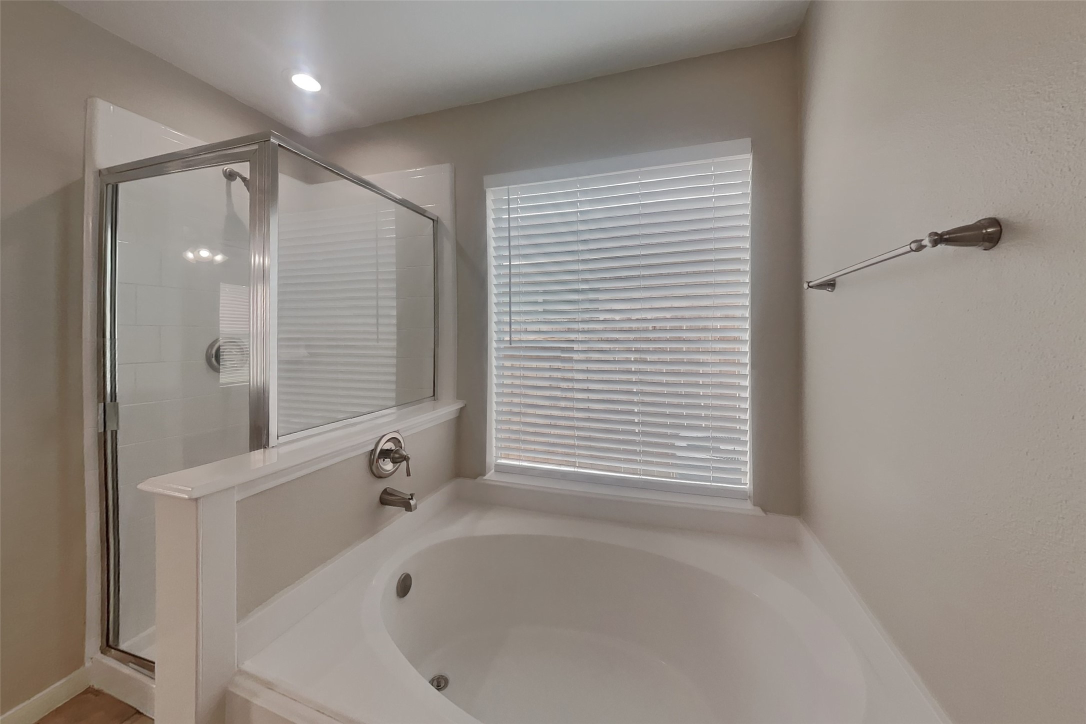 17307 S Summit Canyon Drive, Houston, TX 77095