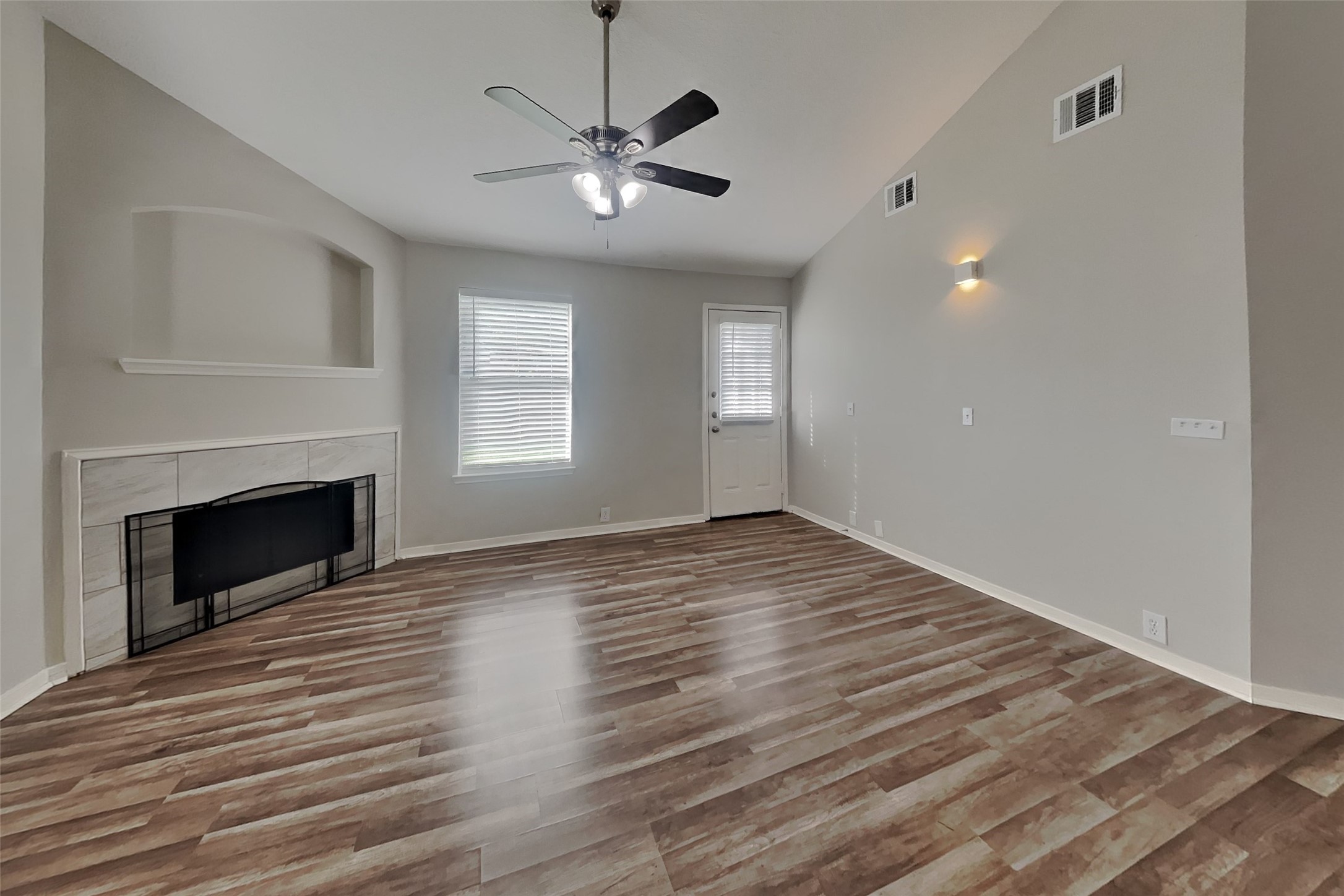 17307 S Summit Canyon Drive, Houston, TX 77095