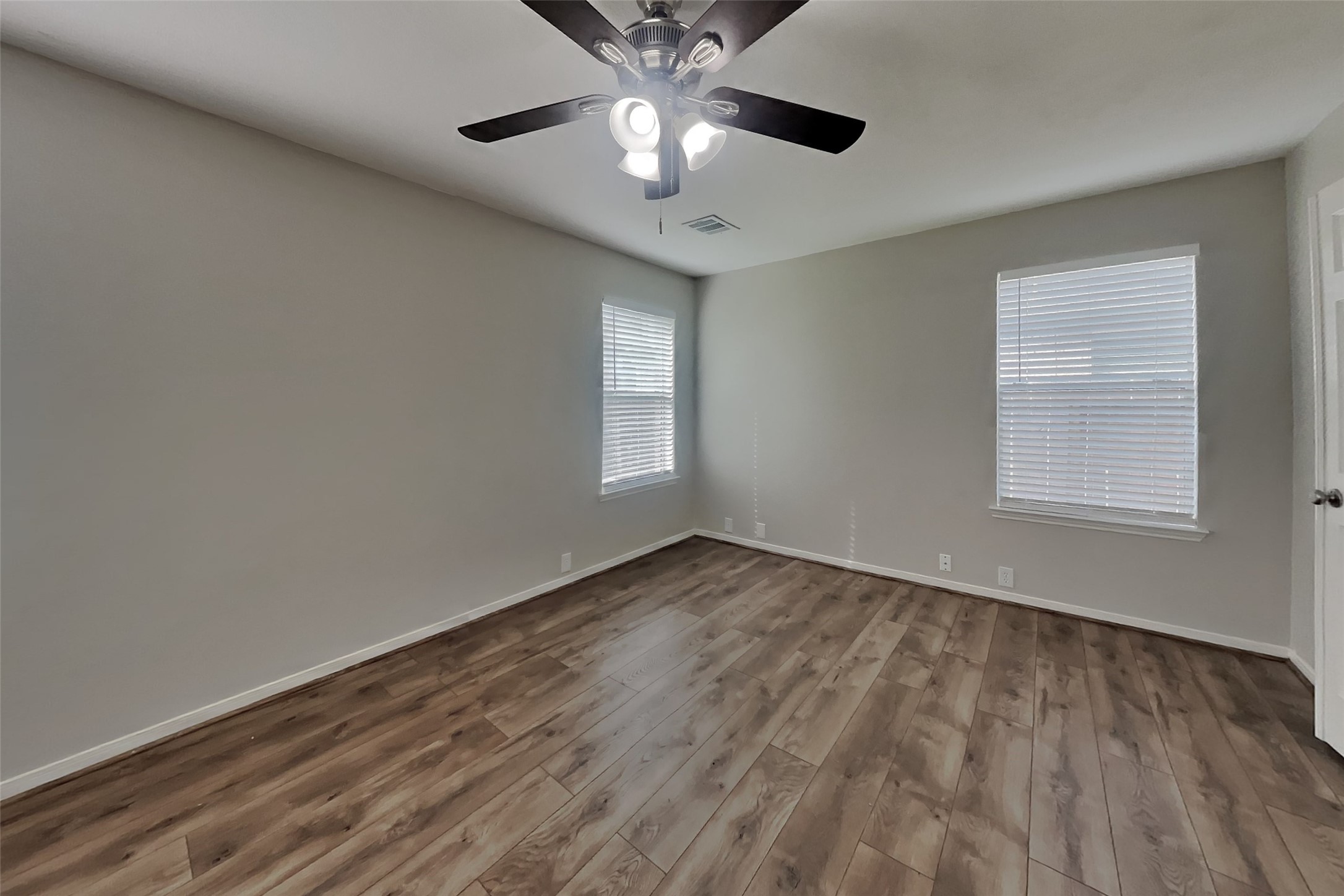 17307 S Summit Canyon Drive, Houston, TX 77095