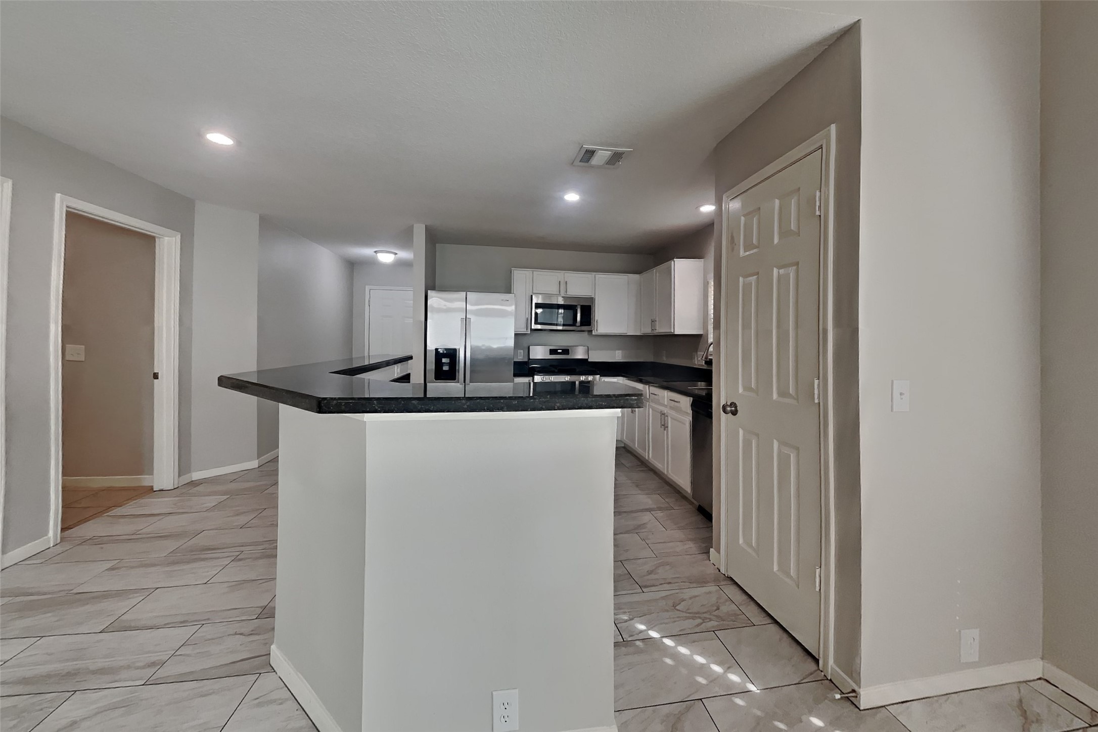 17307 S Summit Canyon Drive, Houston, TX 77095