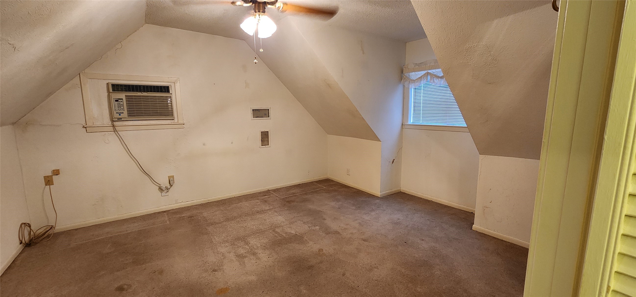 5312 Palm Drive, Dickinson, TX 77539