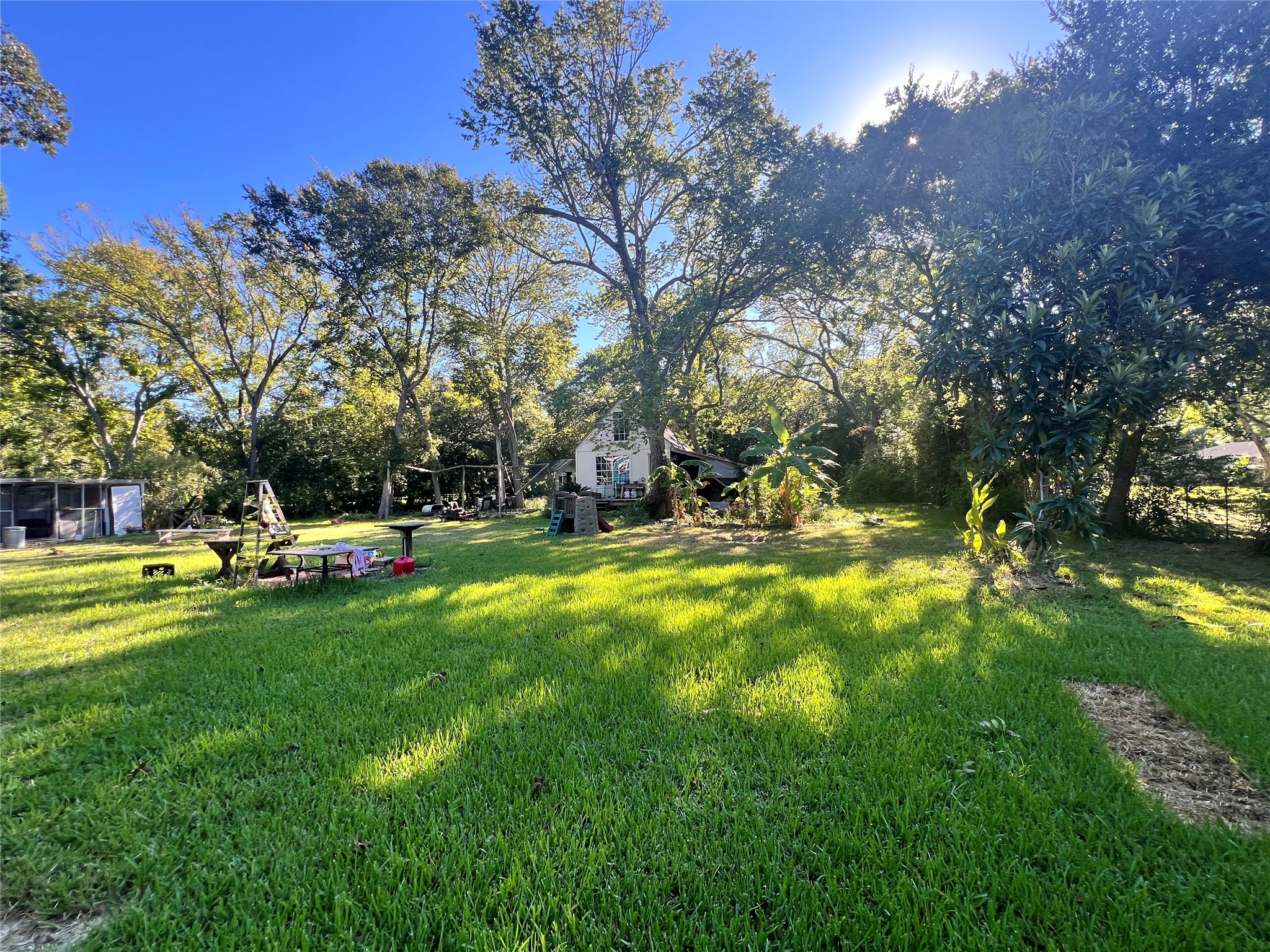 7139 2nd Street, Hitchcock, TX 77563