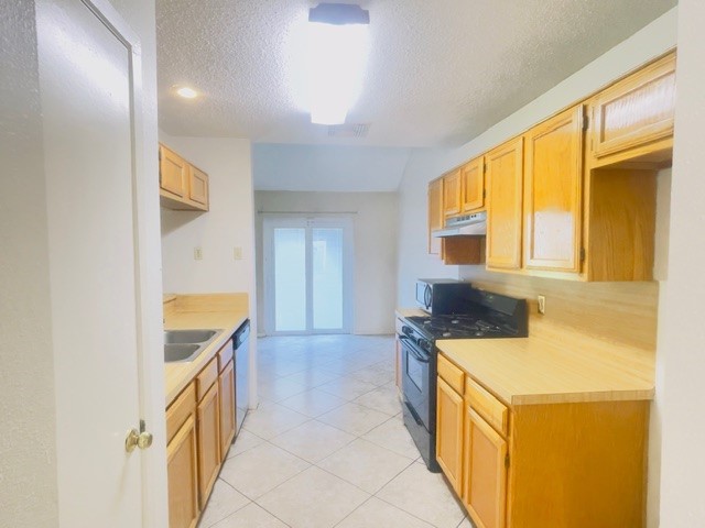 3907 Kitchen Hill Lane, Sugar Land, TX 77479 3907 Kitchen Hill Lane, Sugar Land, TX 77479