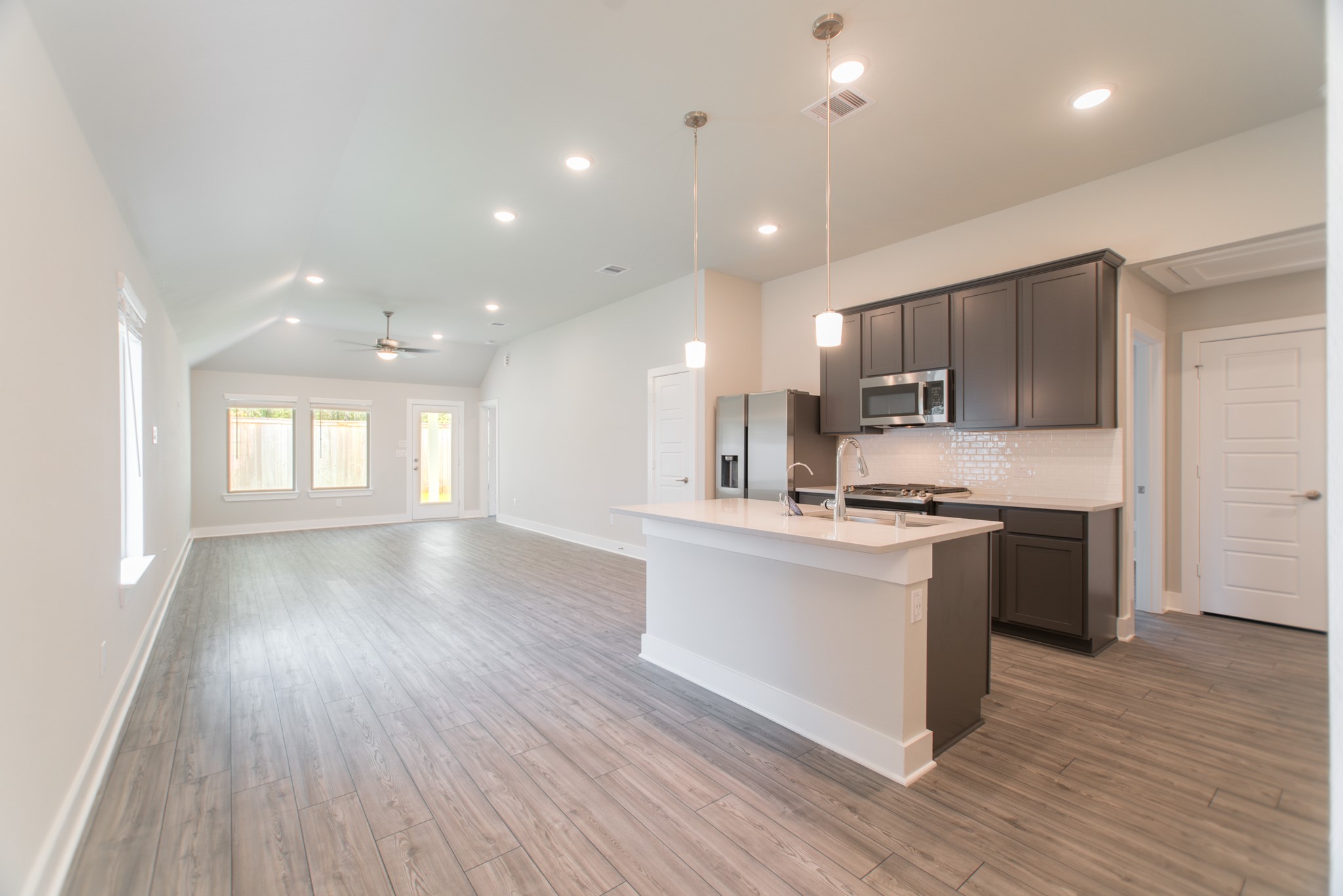 10696 Wild Chives, Conroe, TX 77385