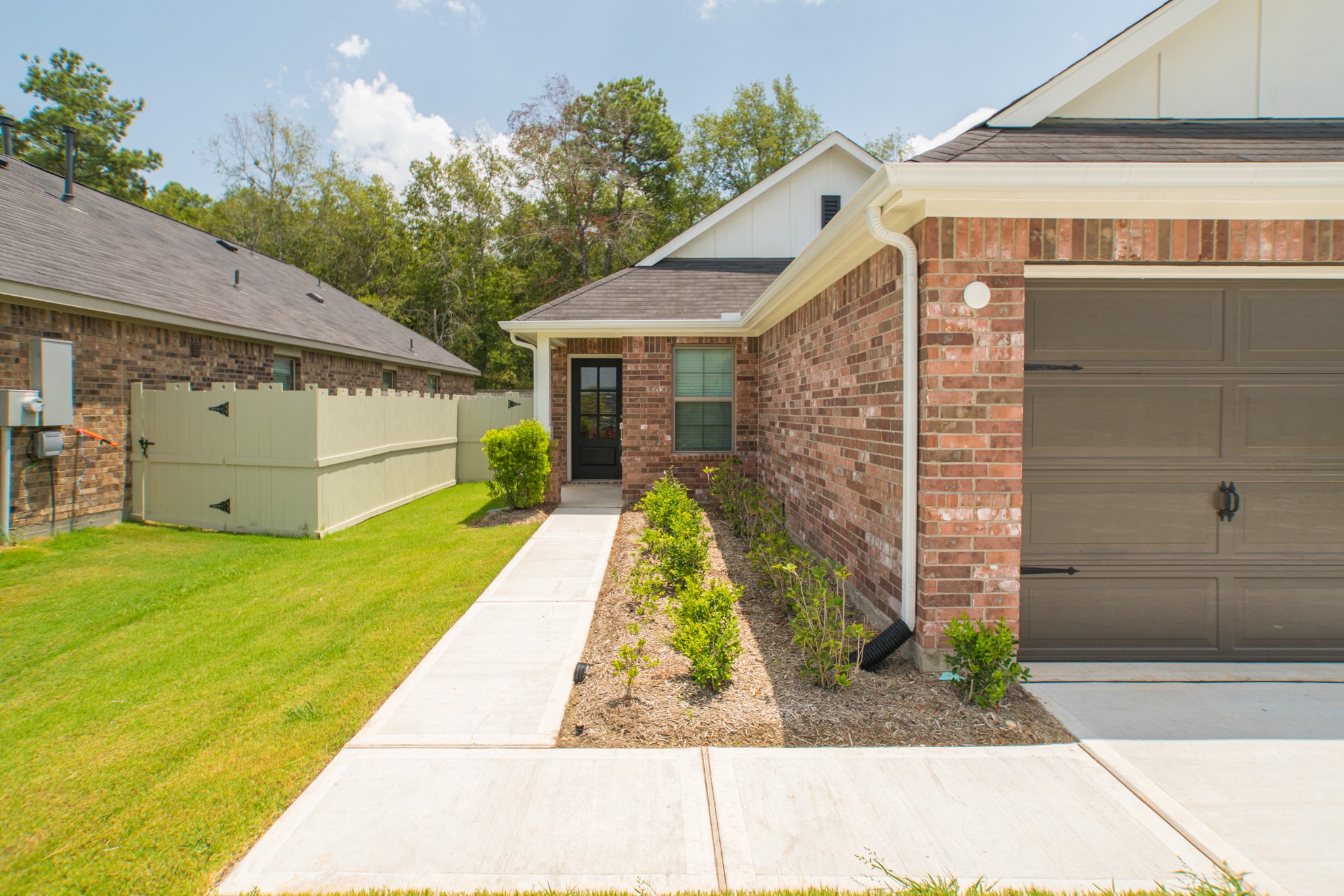 10696 Wild Chives, Conroe, TX 77385