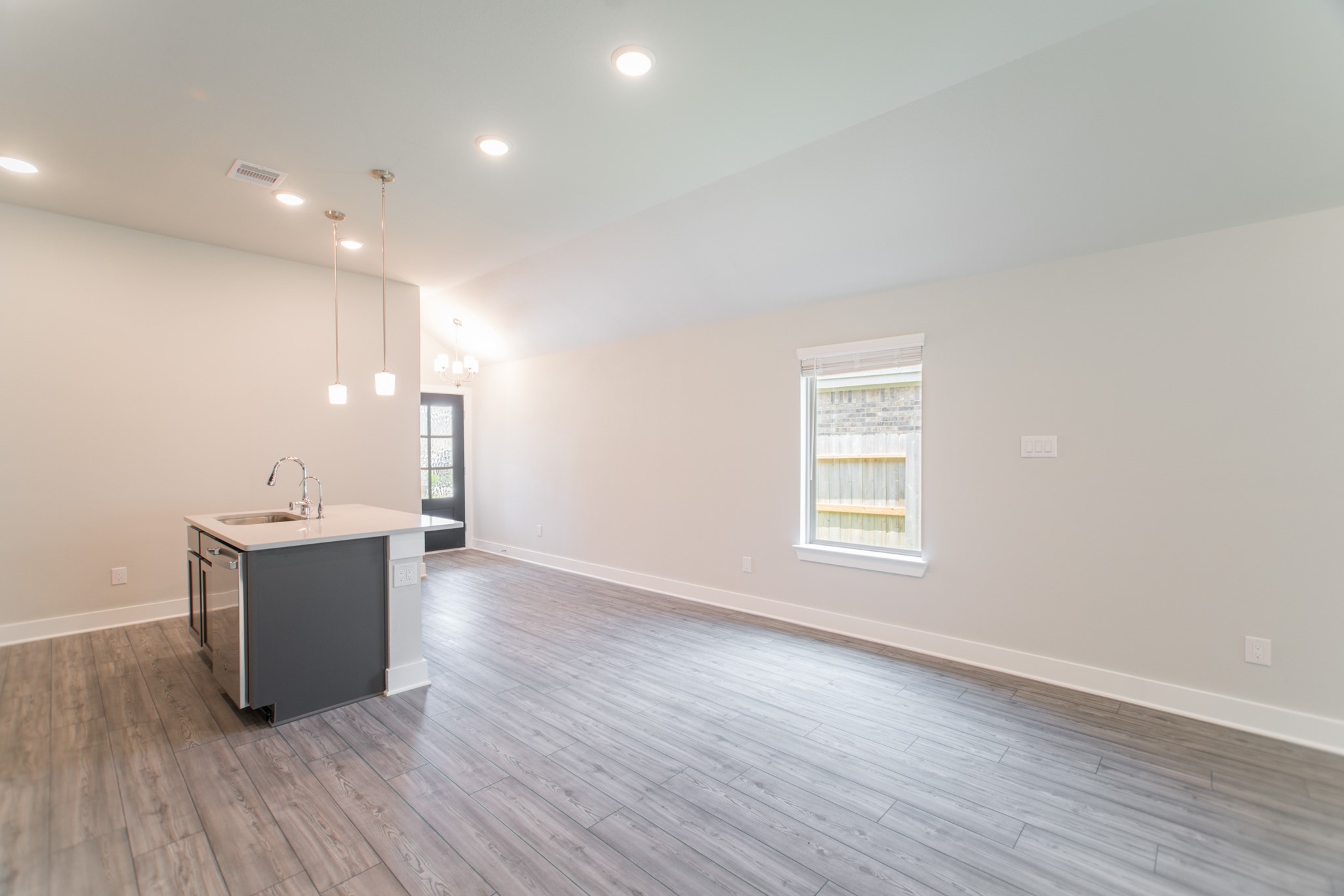 10696 Wild Chives, Conroe, TX 77385