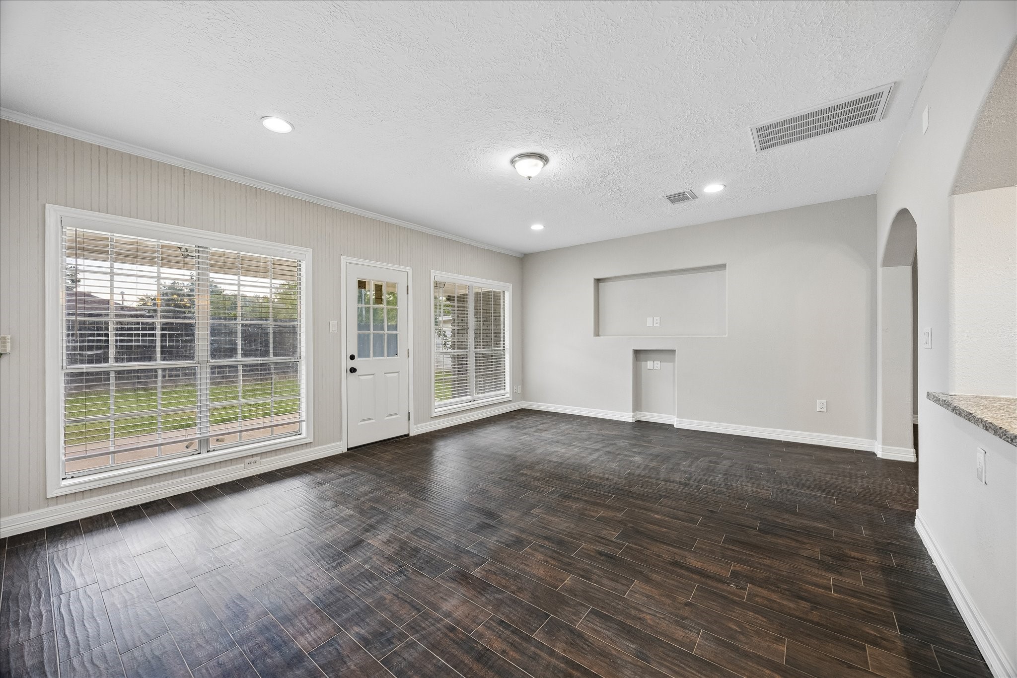 2109 Harper Drive, Pasadena, TX 77502 2109 Harper Drive, Pasadena, TX 77502