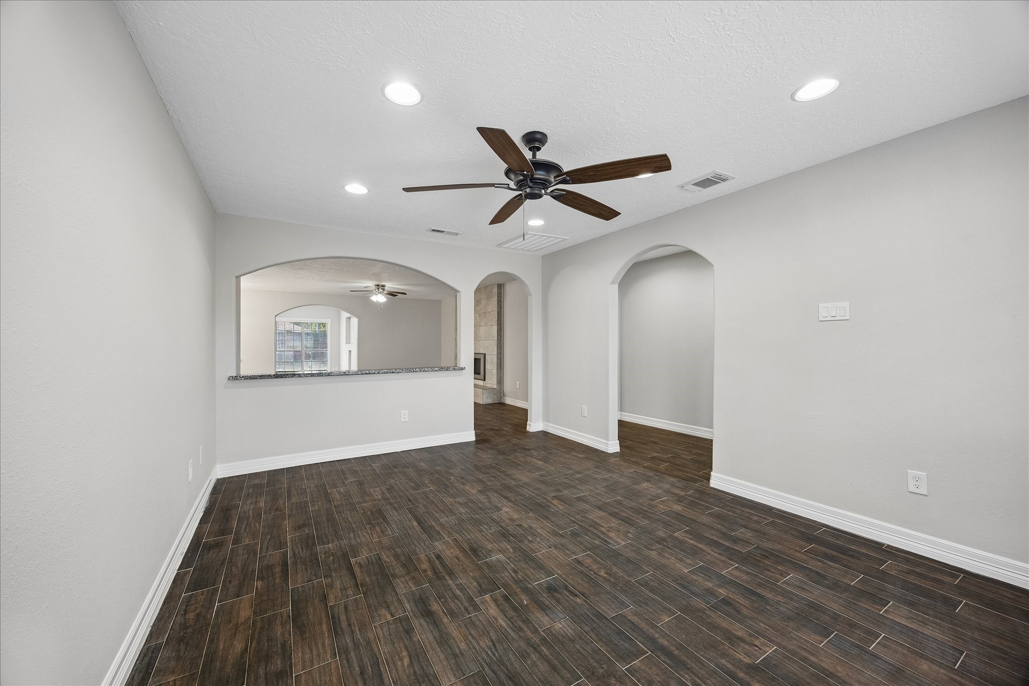 2109 Harper Drive, Pasadena, TX 77502 2109 Harper Drive, Pasadena, TX 77502