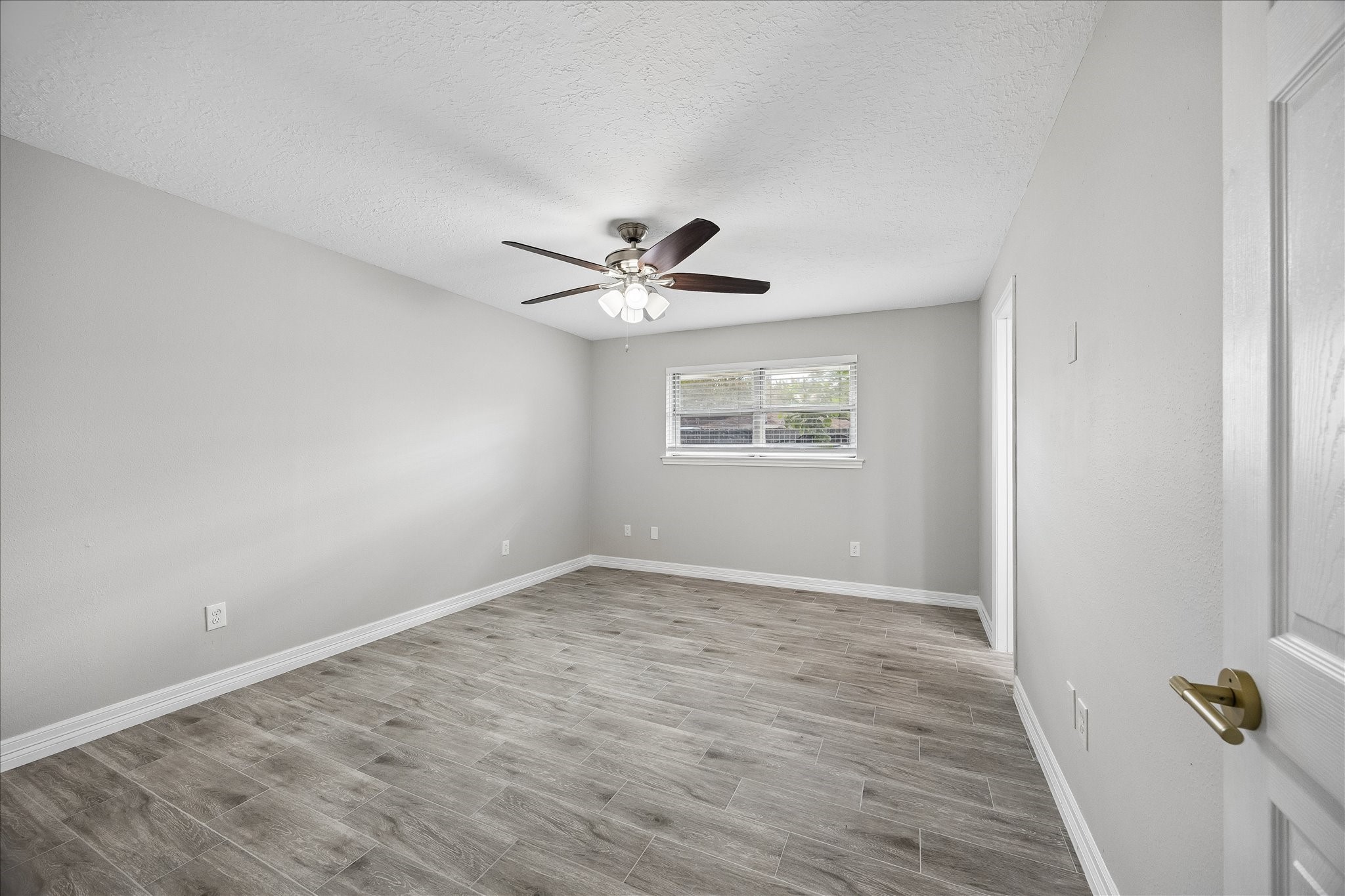 2109 Harper Drive, Pasadena, TX 77502