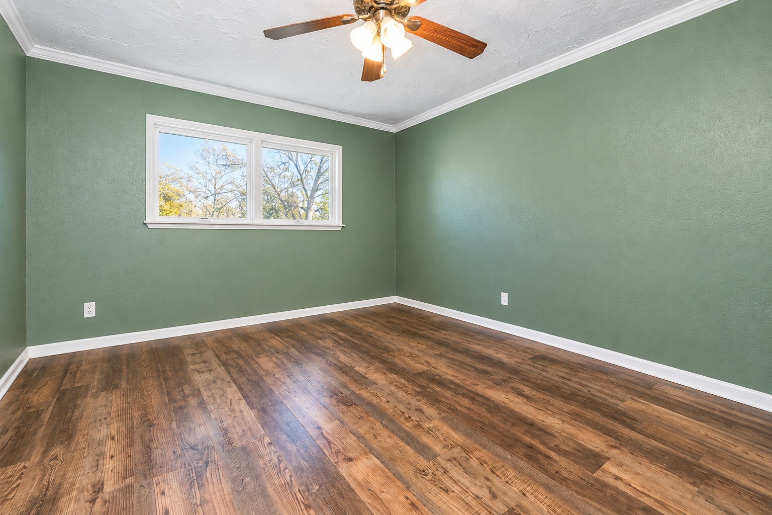 Secondary Bedroom