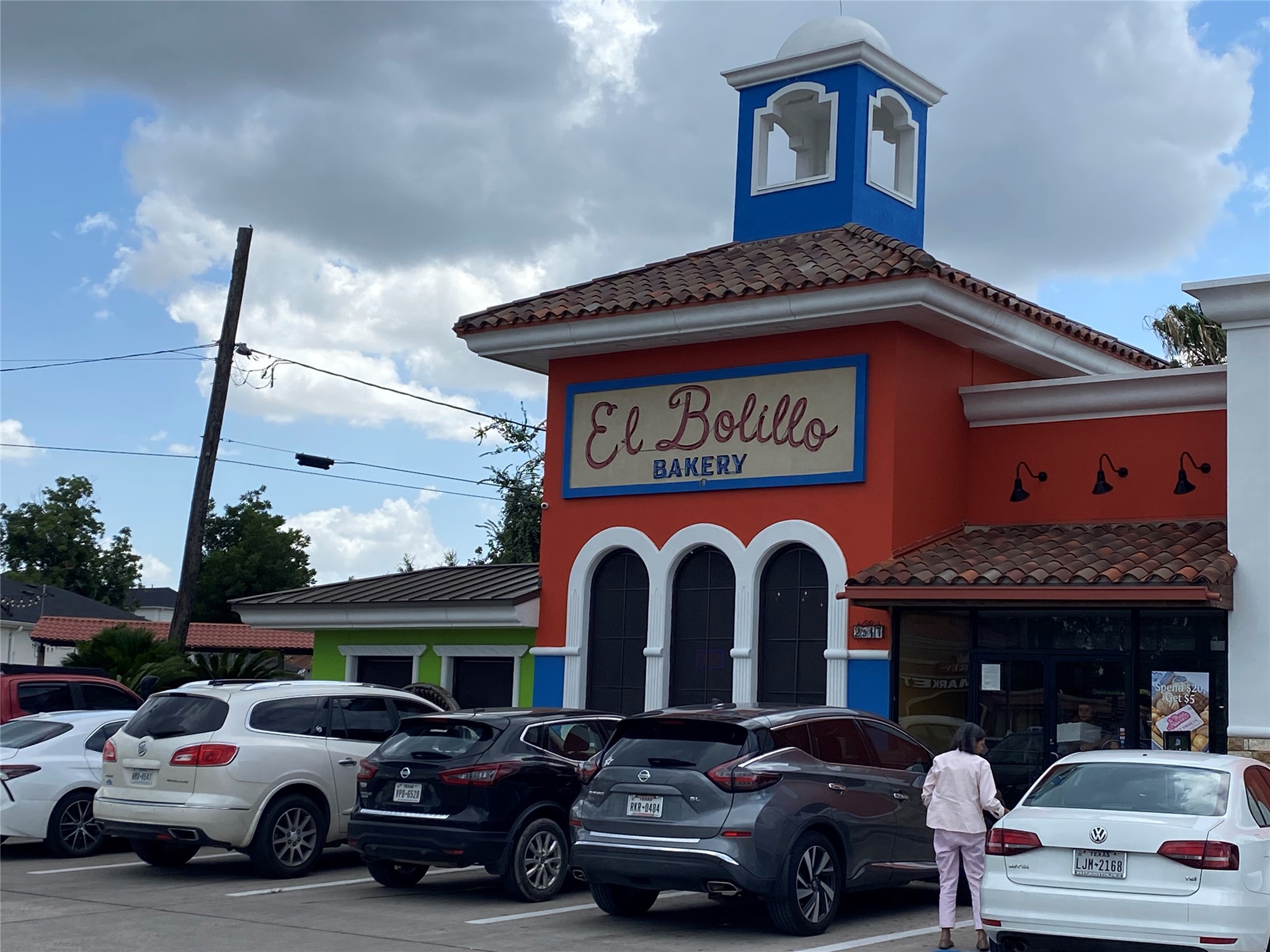 Nearby El Bolillo Bakery on Airline Drive.