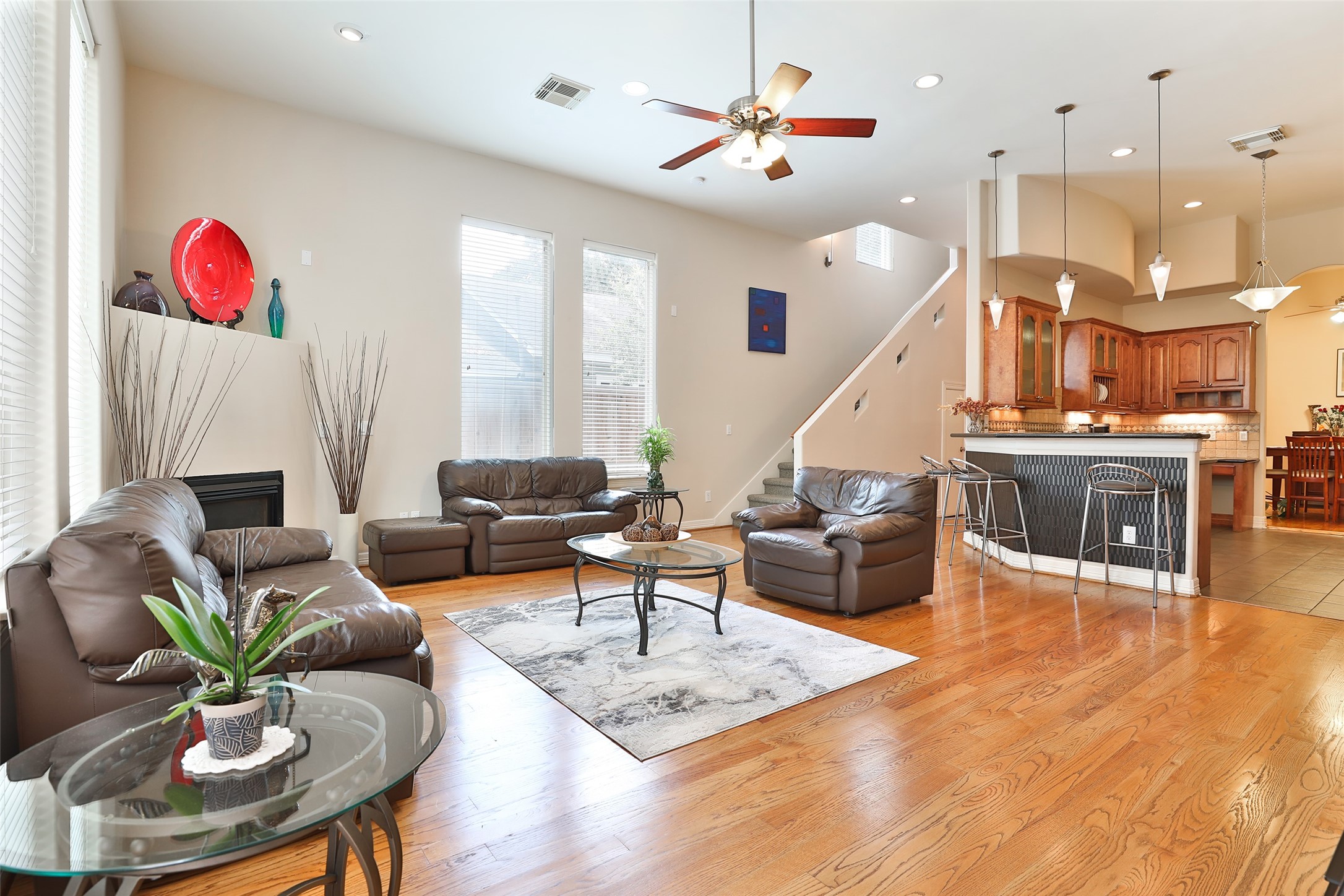 First floor living and dining! Welcome home to 826 E. 29th Street with 2,746 sq/ft, 3 bedrooms, 2.5 bathrooms and a 2 car garage. No HOA. First floor living and dining! Welcome home to 826 E. 29th Street with 2,746 sq/ft, 3 bedrooms, 2.5 bathrooms and a 2 car garage. No HOA.
