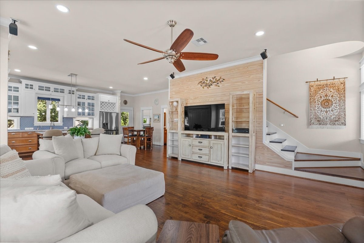 Warm, cozy, sophisticated living area for both everyday living and entertaining.