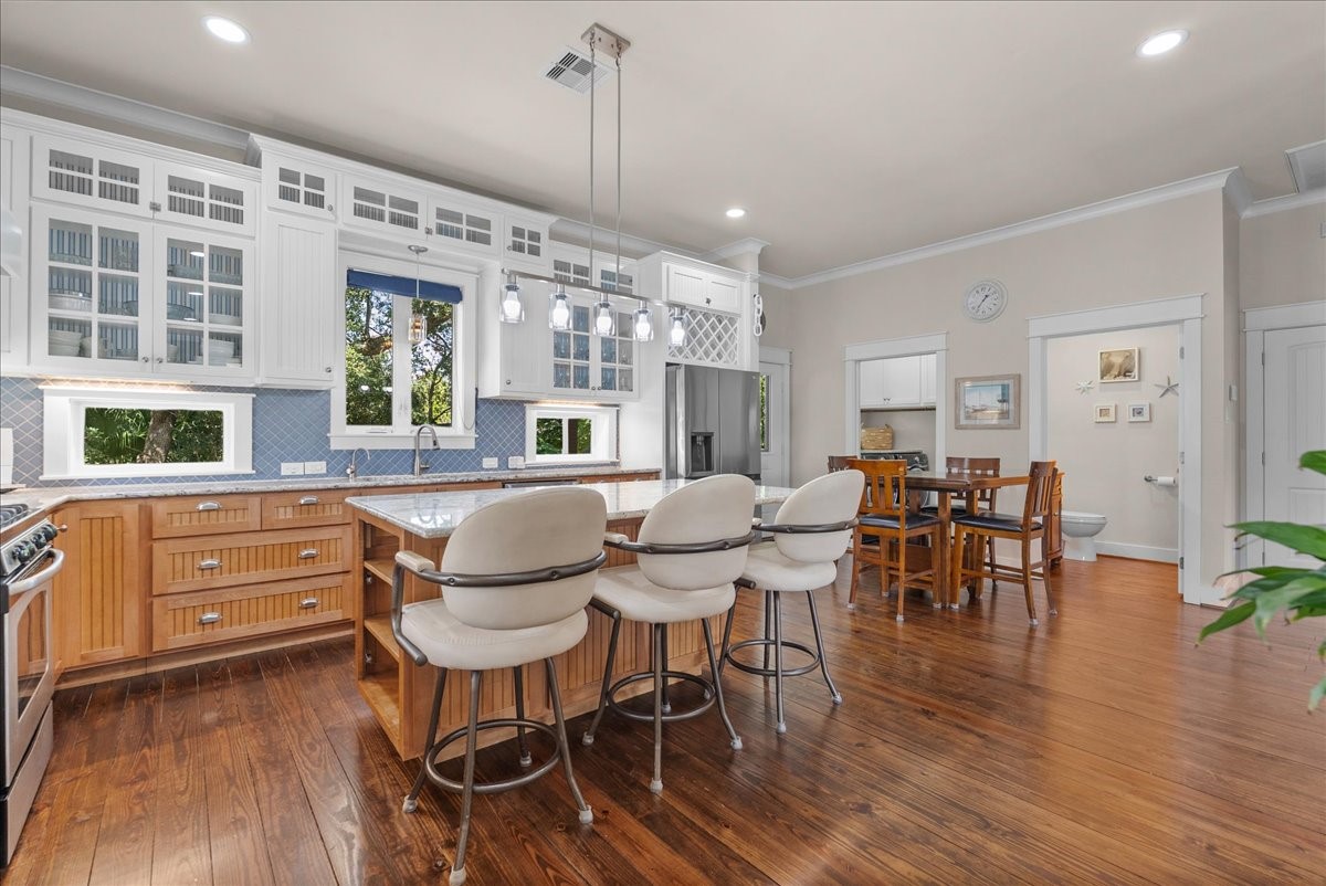 Kitchen blends style and function