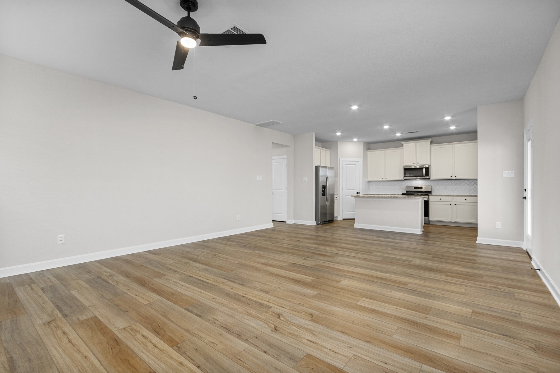 10807 Hickory Lane, Beasley, TX 77417