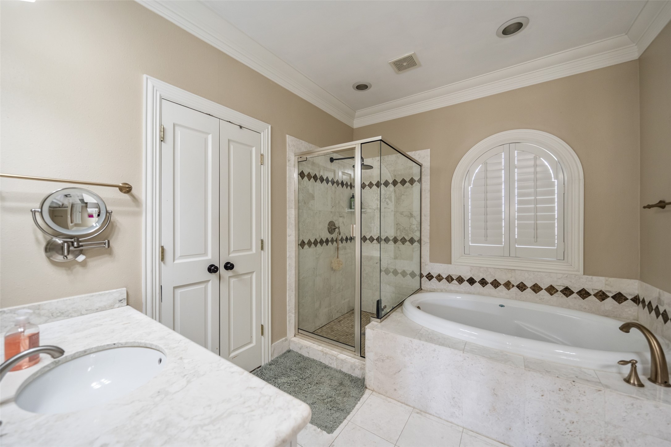 1302 Antoine Drive, #A, Houston, TX 77055
