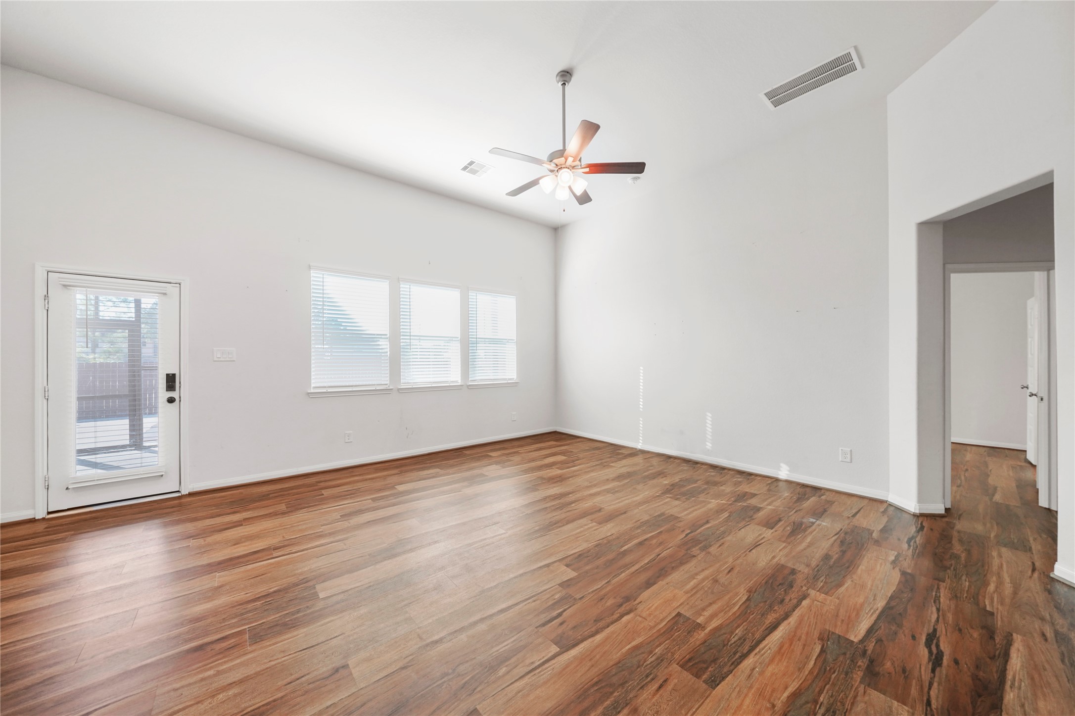 3314 Dry Creek Drive, Missouri City, TX 77459