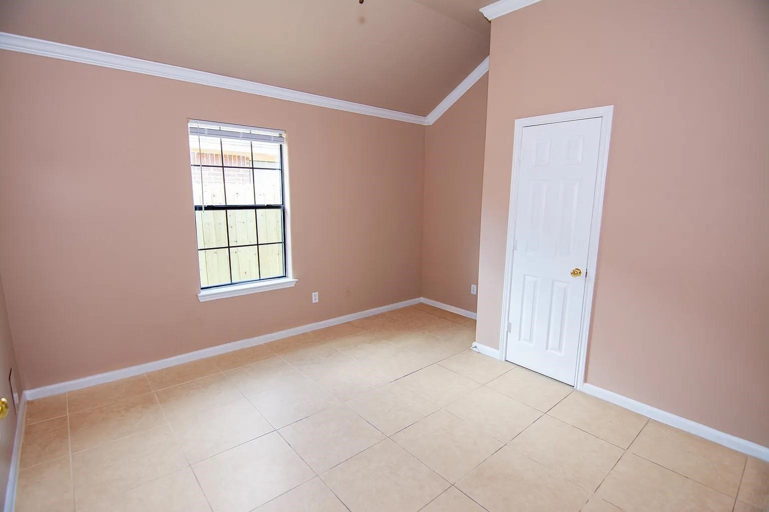 15719 Edo Circle, Houston, TX 77083