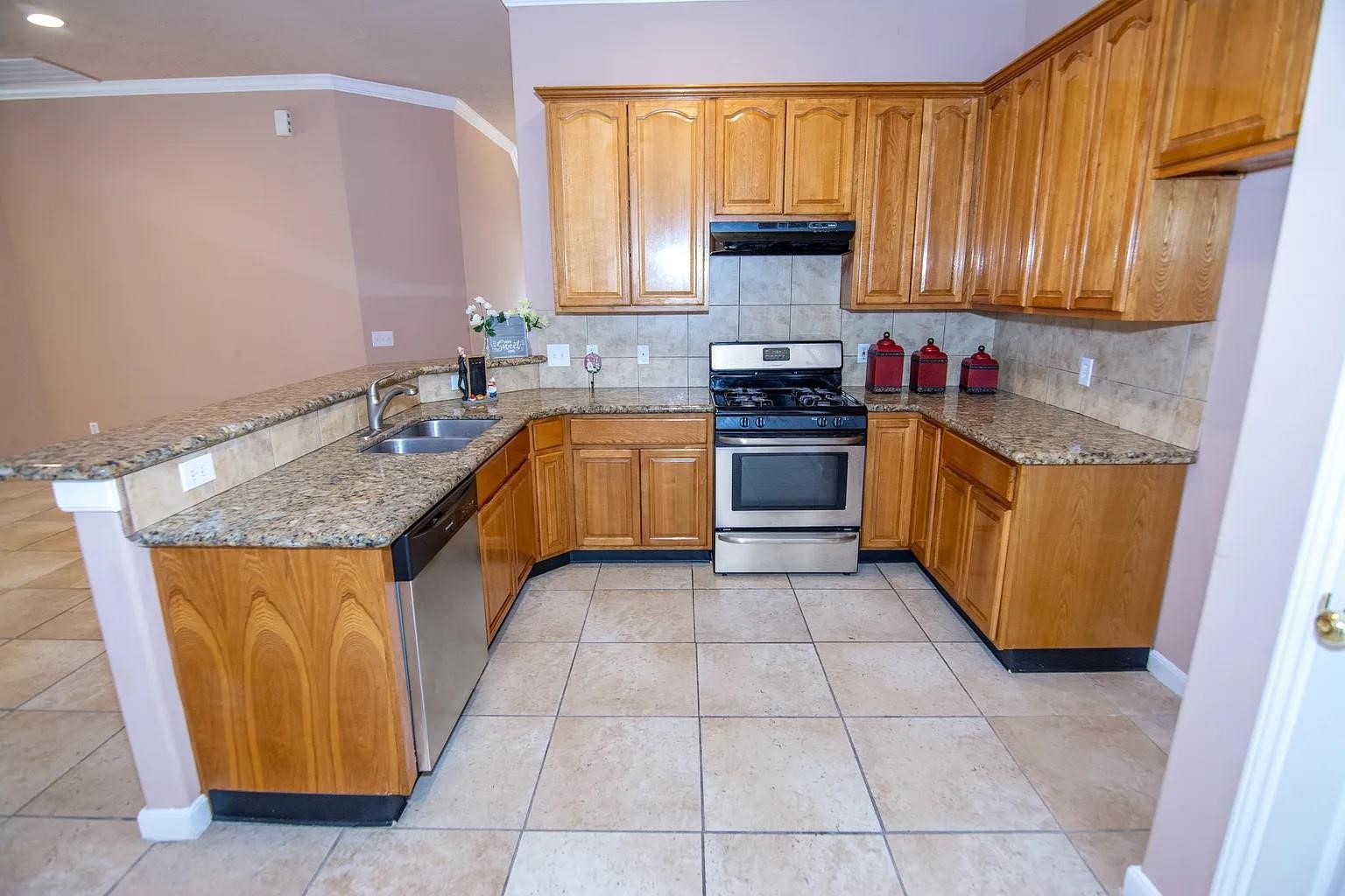 15719 Edo Circle, Houston, TX 77083