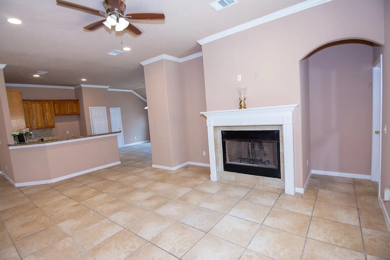 15719 Edo Circle, Houston, TX 77083 15719 Edo Circle, Houston, TX 77083