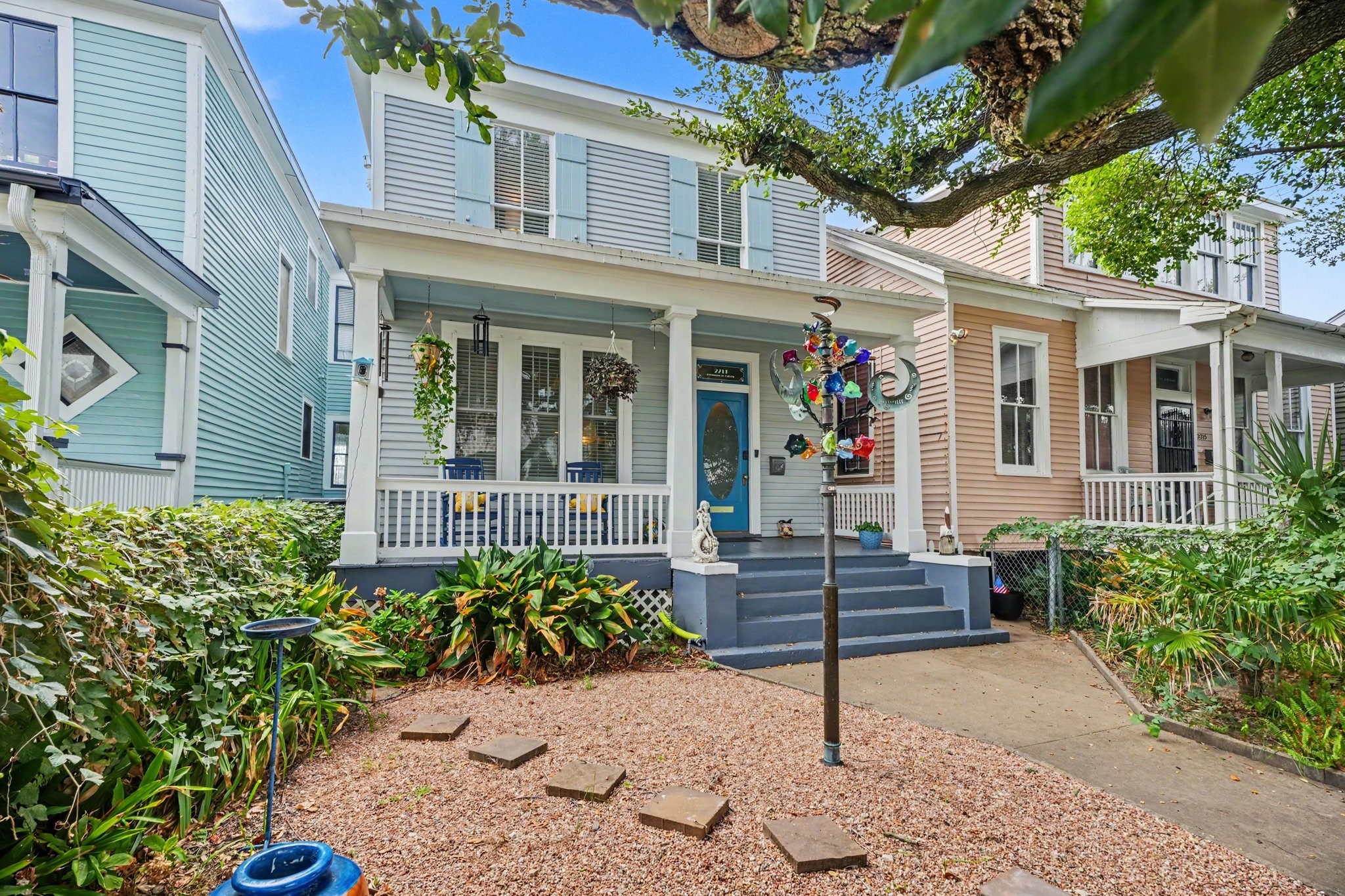 2211 Bernardo De Galvez Avenue, Galveston, TX 77550