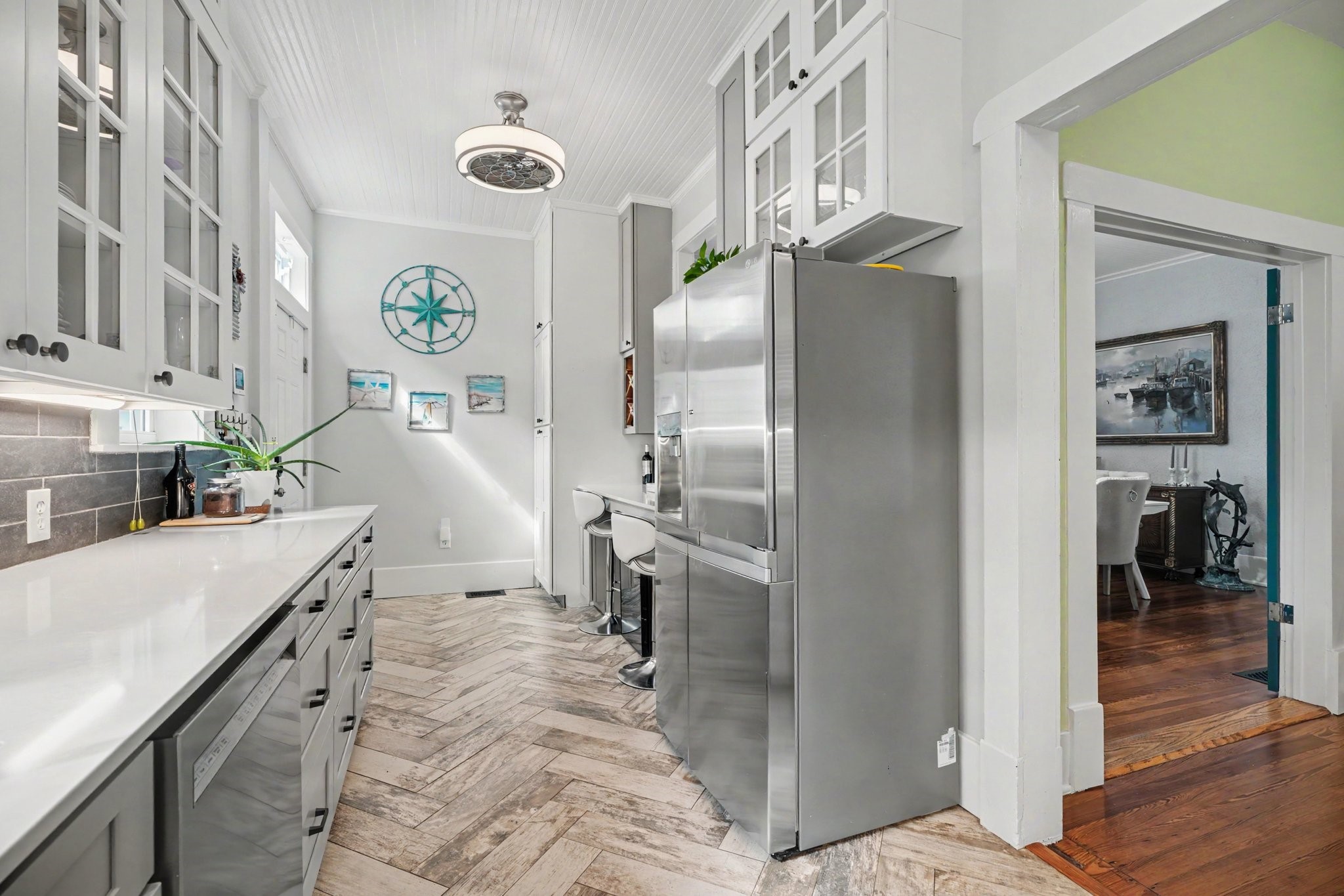 2211 Bernardo De Galvez Avenue, Galveston, TX 77550