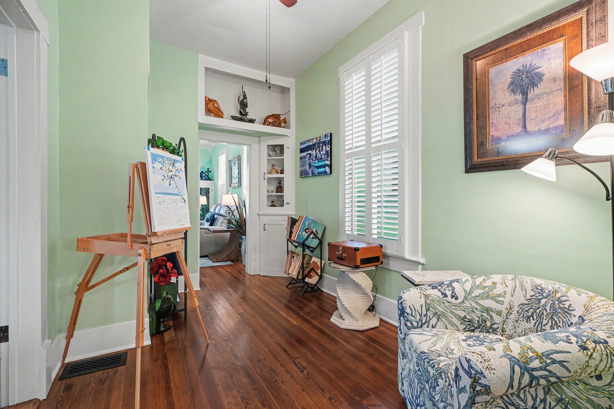 2211 Bernardo De Galvez Avenue, Galveston, TX 77550