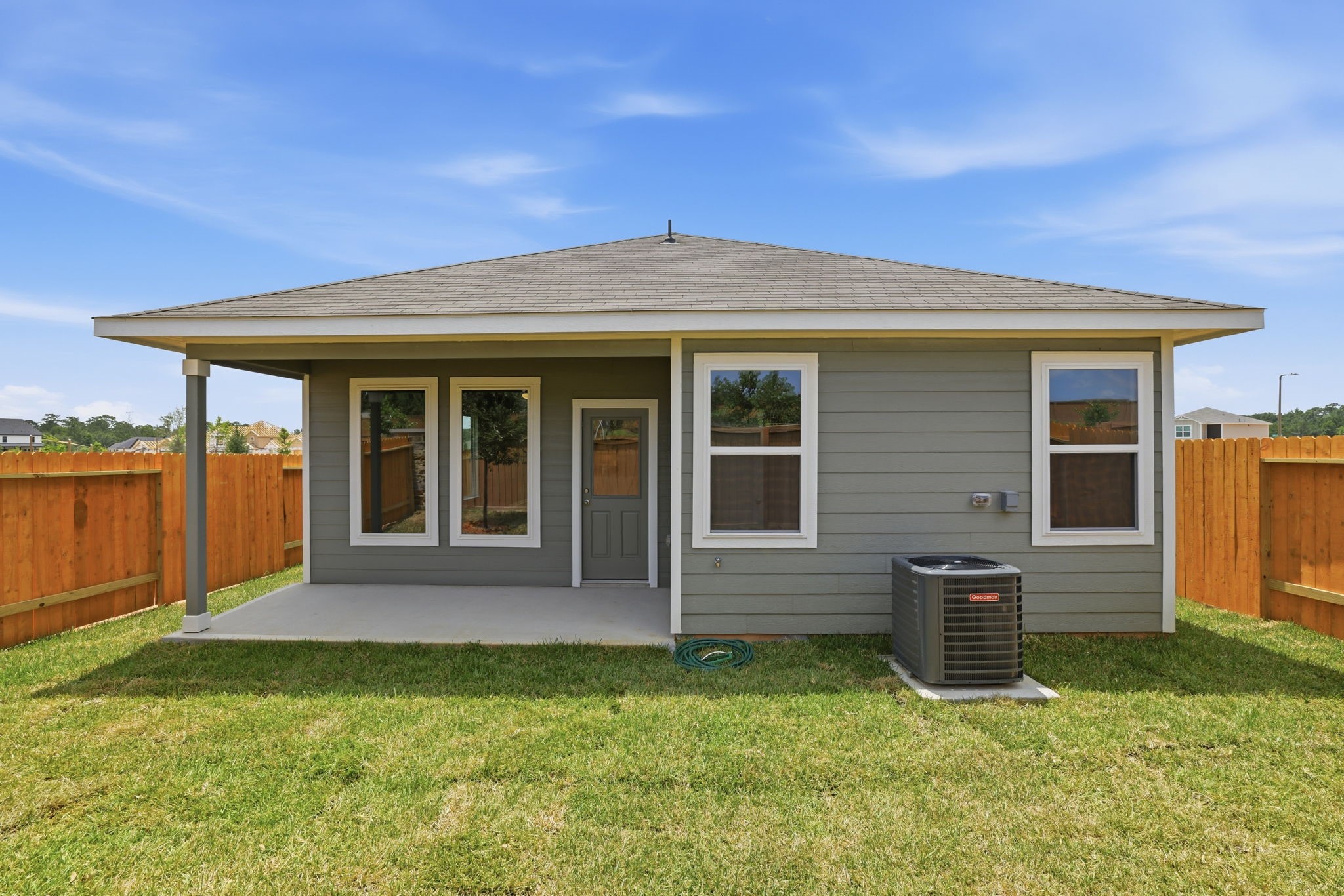 25681 Rose Creek Drive, Cleveland, TX 77328 25681 Rose Creek Drive, Cleveland, TX 77328