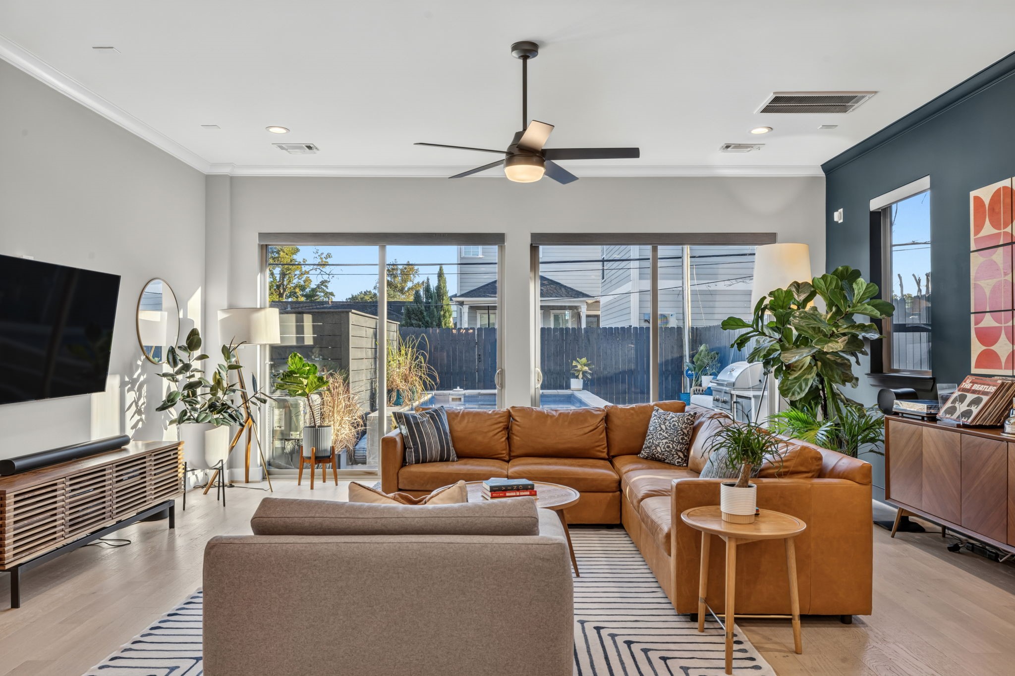 306 E 27th Street, Houston, TX 77008